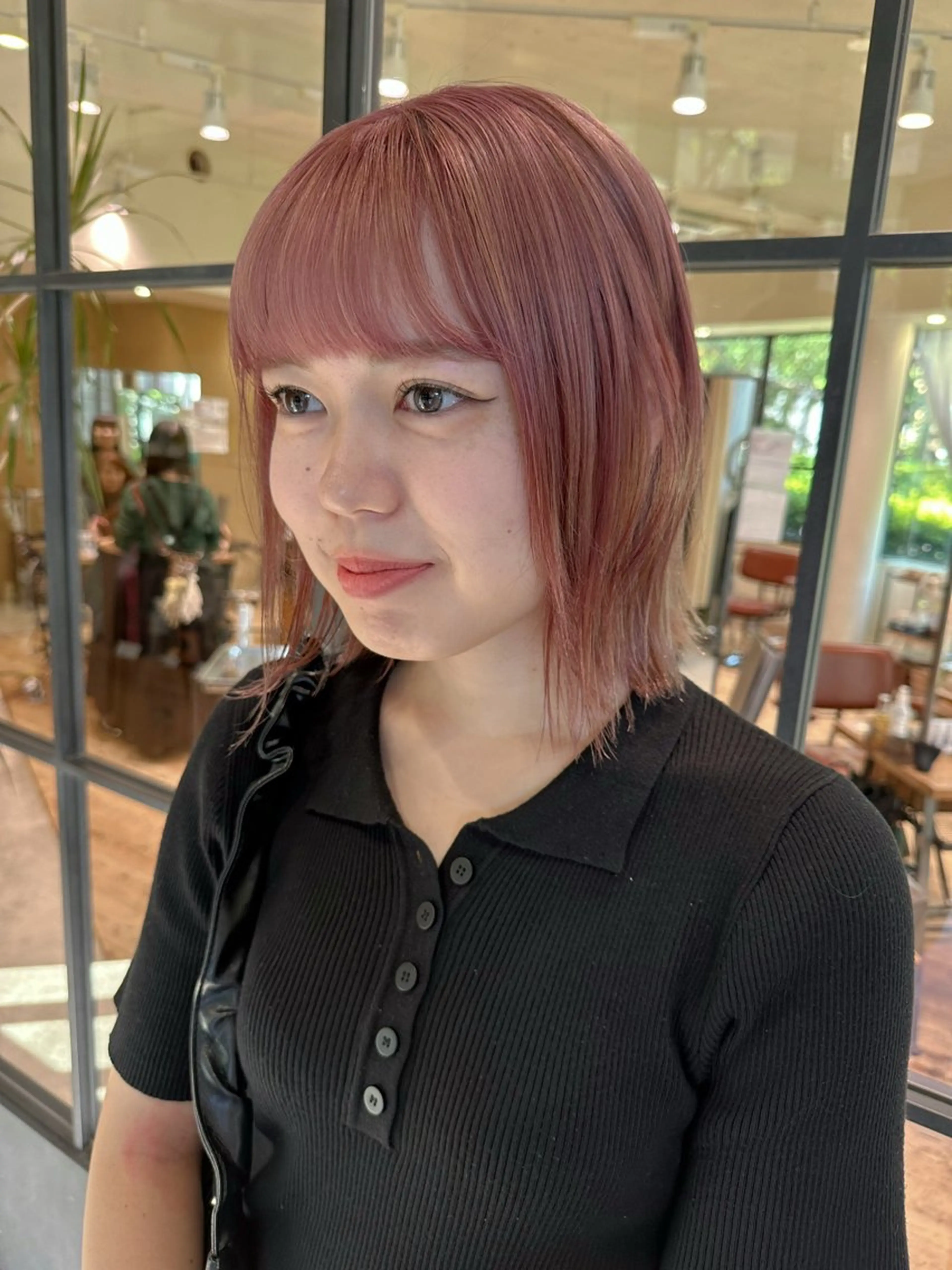 ミディアム ヘアカラー 平野恵/透明感カラー ブリーチ/ボブのヘアスタイル