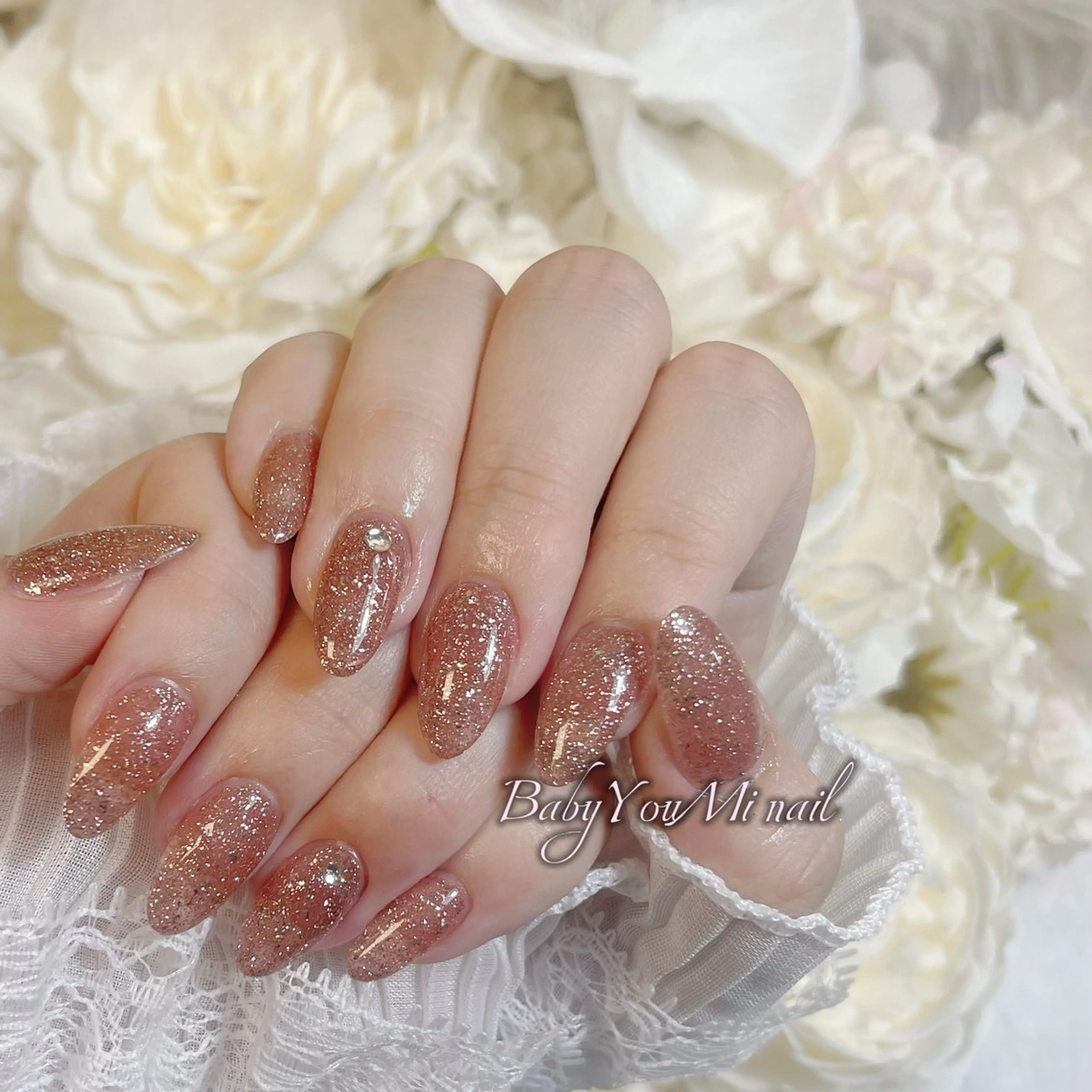 ネイル オーロラネイル 成人式 フットネイル フレンチネイル ジェルネイル ハンドネイル Oomiya 服部のネイルデザイン