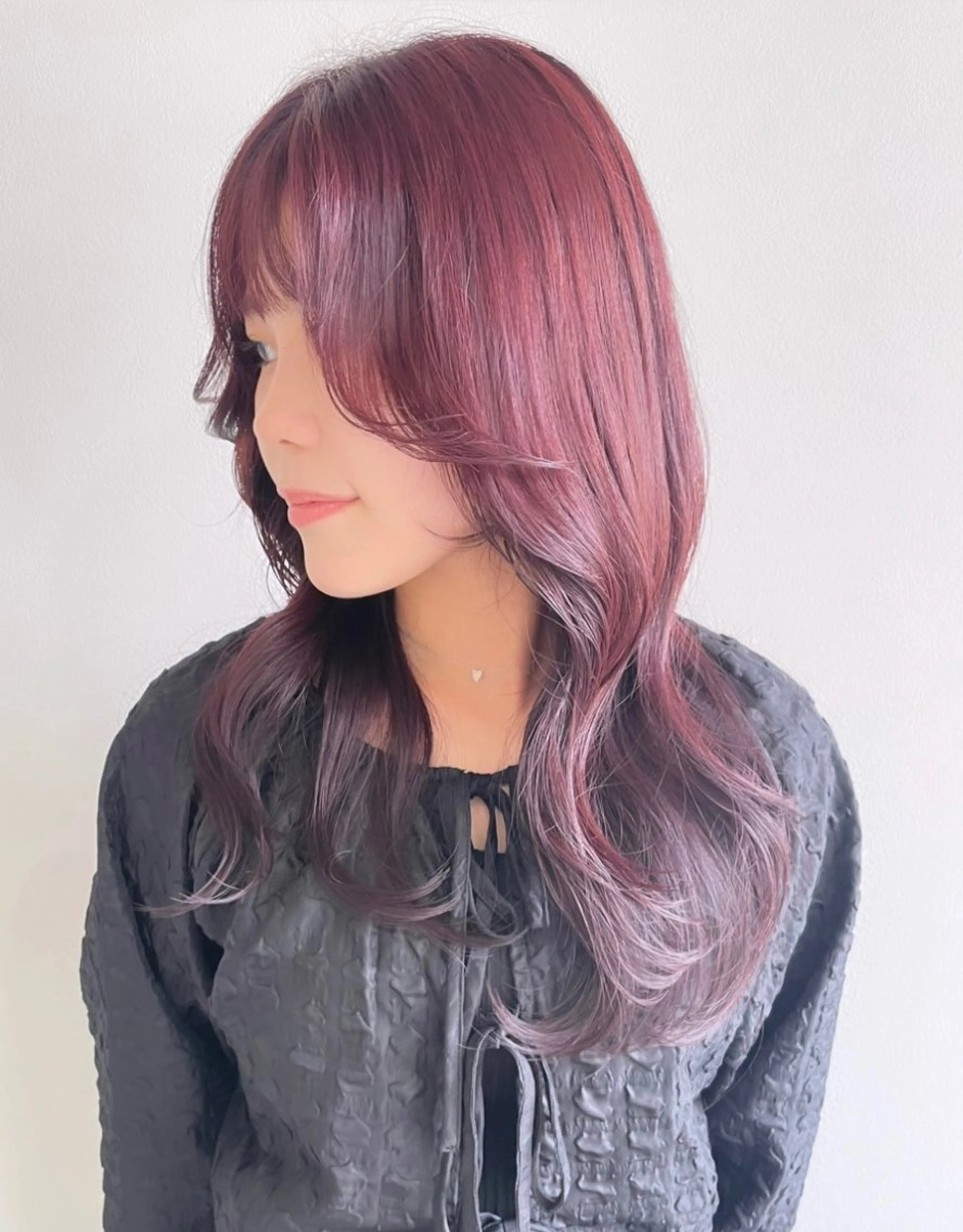 セミロング カラー レッドカラー くびれヘア 韓国風ヘア レイヤーカット カット ヘアカラー risako🇰🇷 韓国ヘア/レイヤーのヘアスタイル