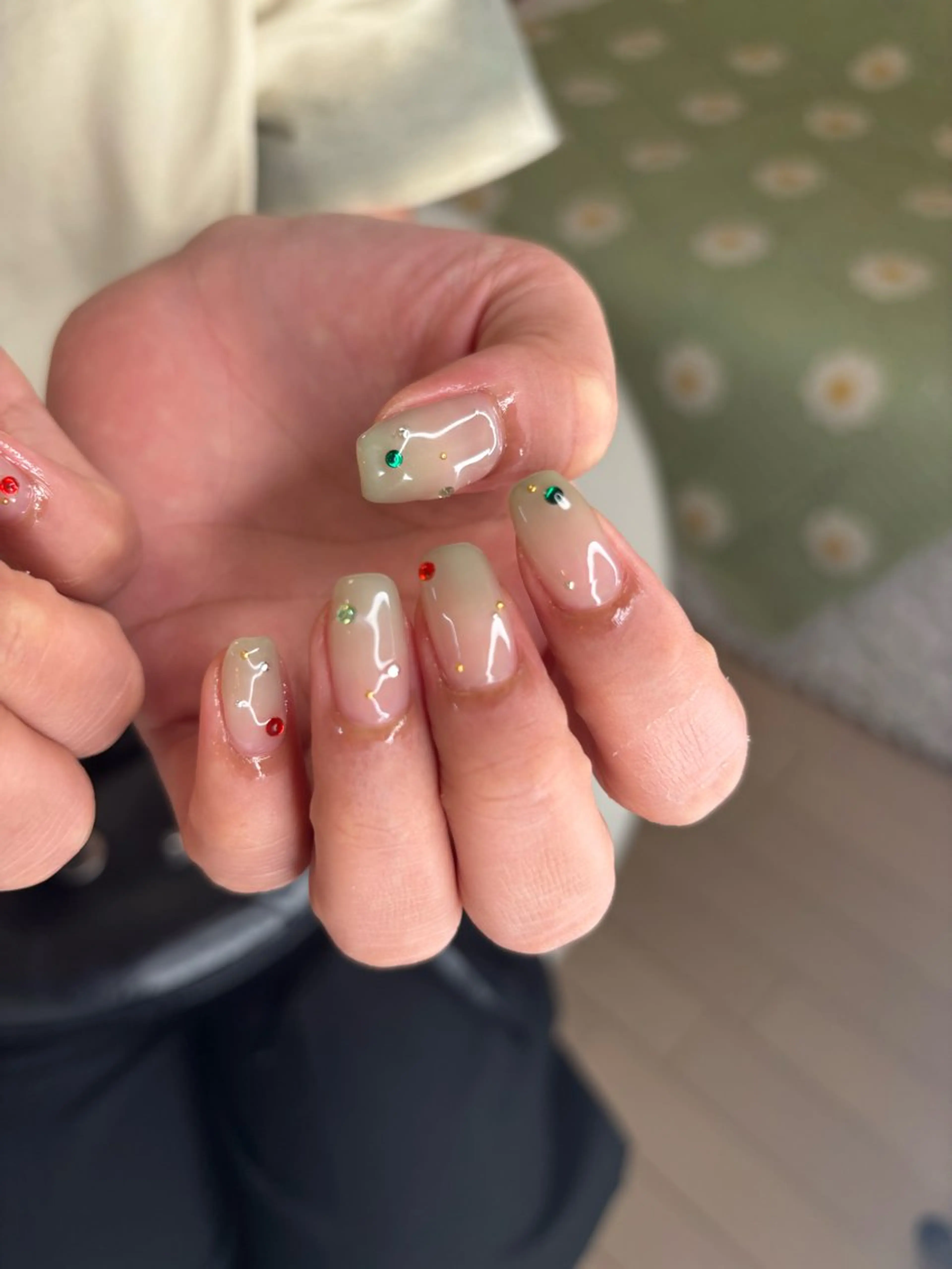 ネイル moi nail ˙⋆.˚のネイルデザイン