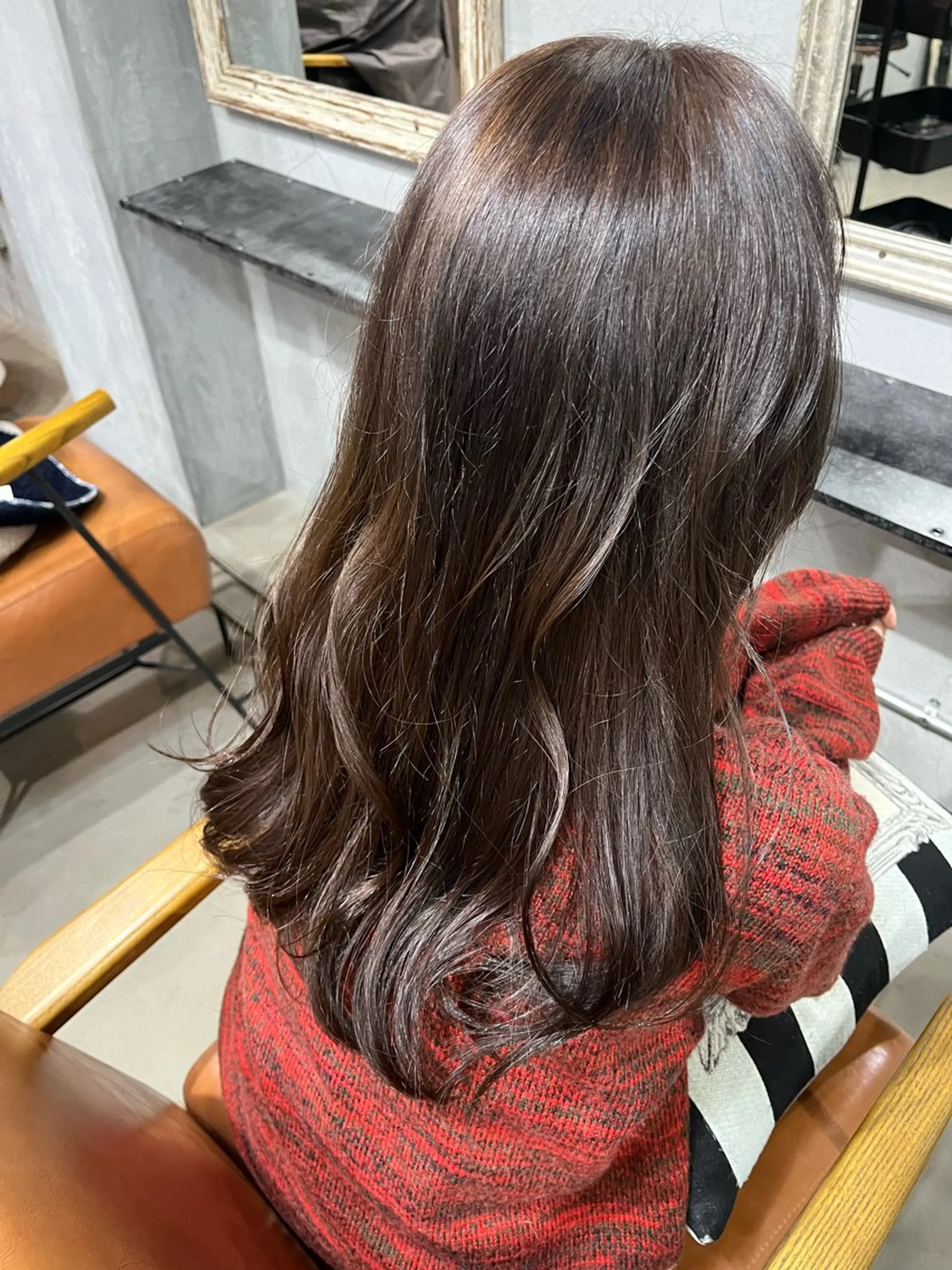 ロング アッシュ goen所属・浜田 麻衣のヘアスタイル