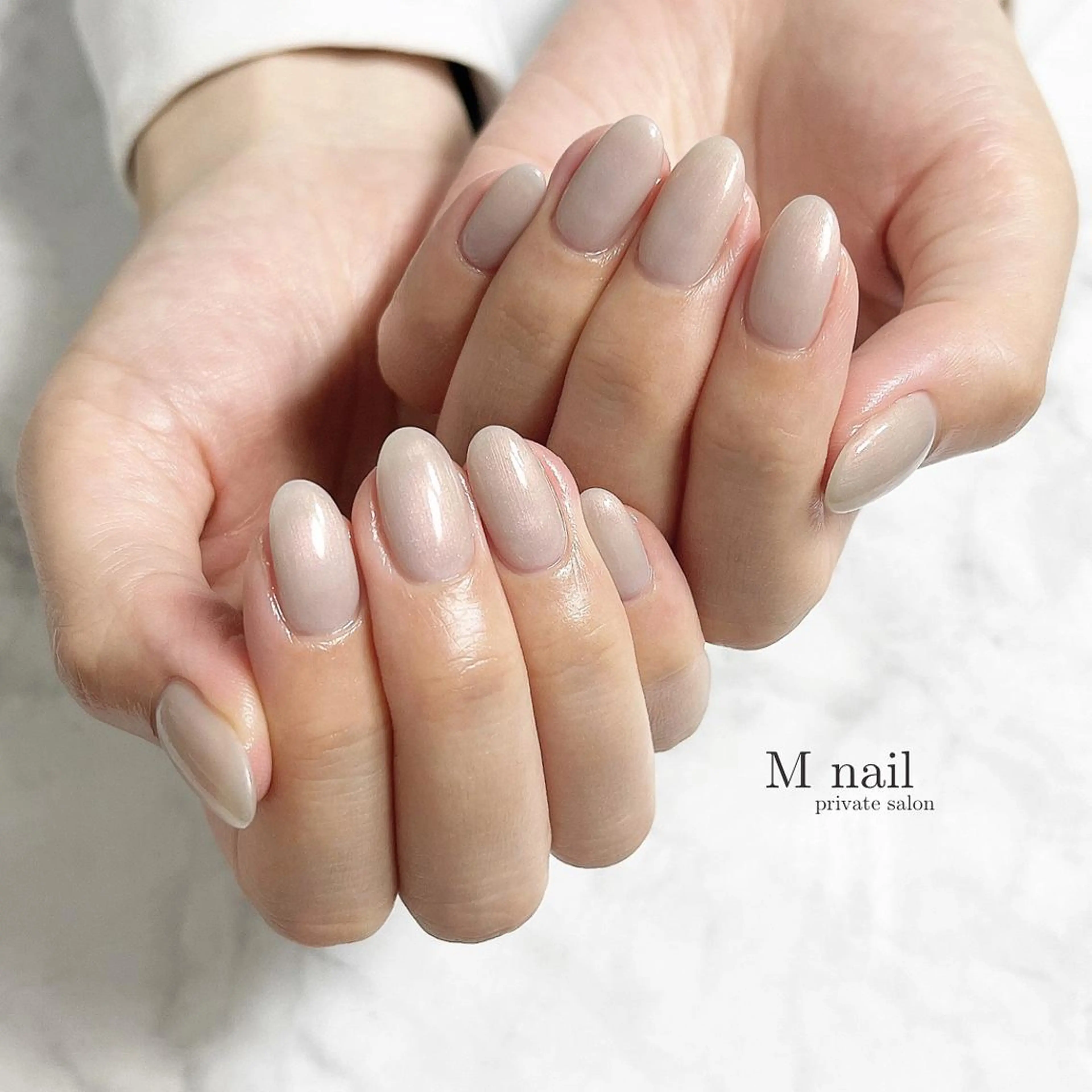 ネイル オーロラネイル ハンドネイル M　nail所属・M nailのネイルデザイン