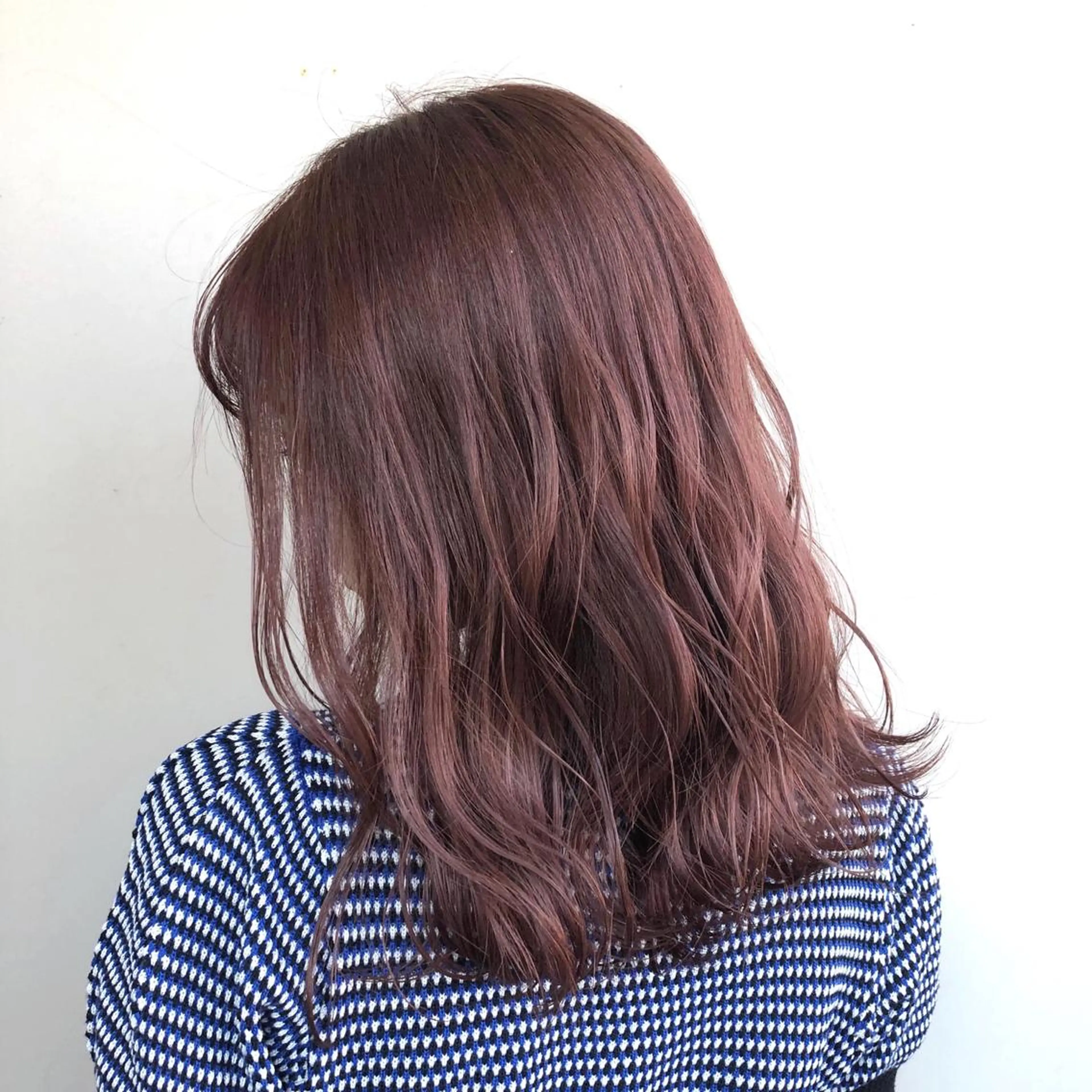 セミロング カラー ヘアカラー トリートメント 似合わせショート kengoのヘアスタイル