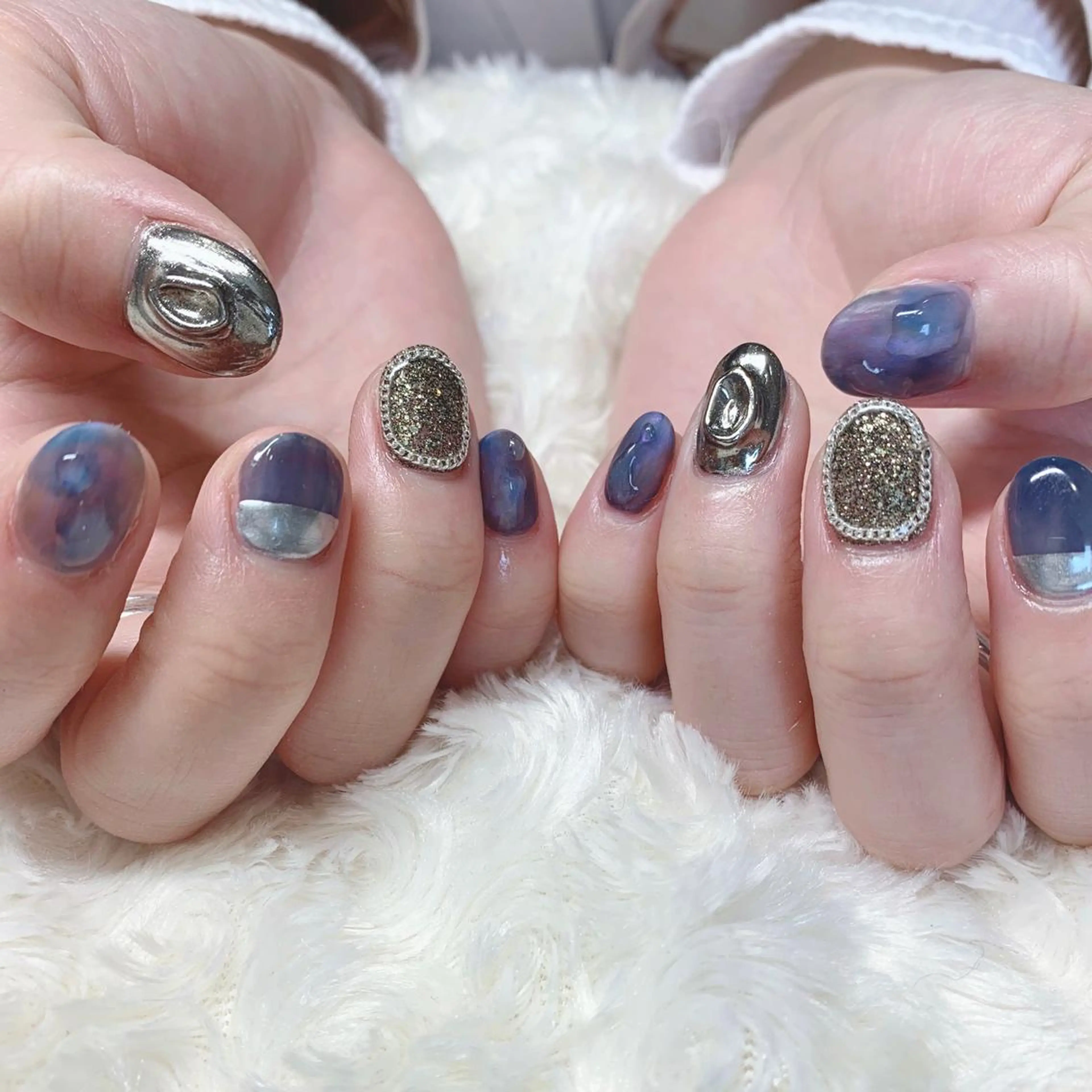 カラー ネイル ハンドネイル Cozy_ ilumのネイルデザイン