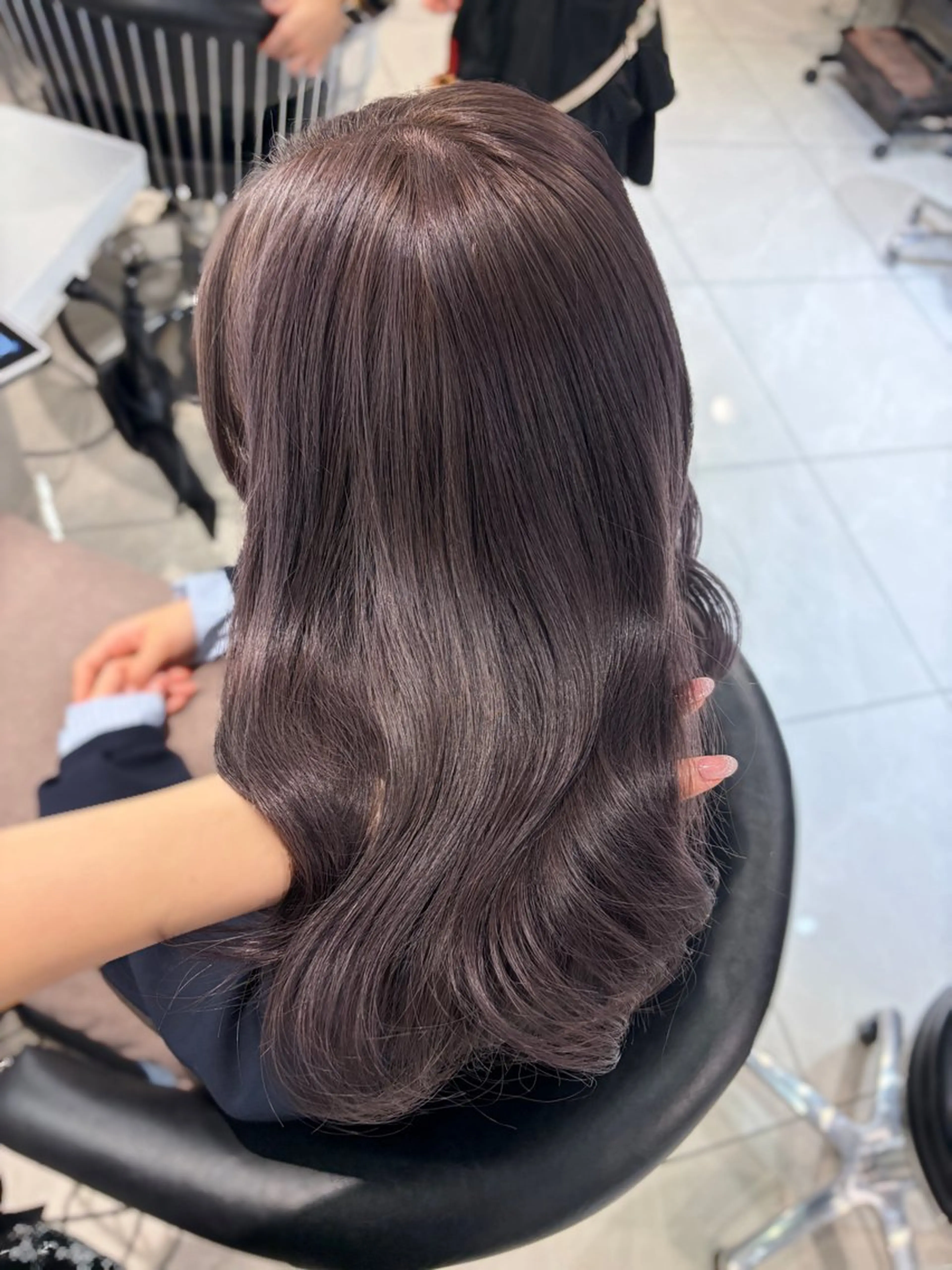 ロング カラー グレージュ ラベンダーカラー ラベンダーグレージュ ラベンダーグレー カット ヘアカラー トリートメント 韓国レイヤー×モテ髪 /MITSUKI🤍のヘアスタイル