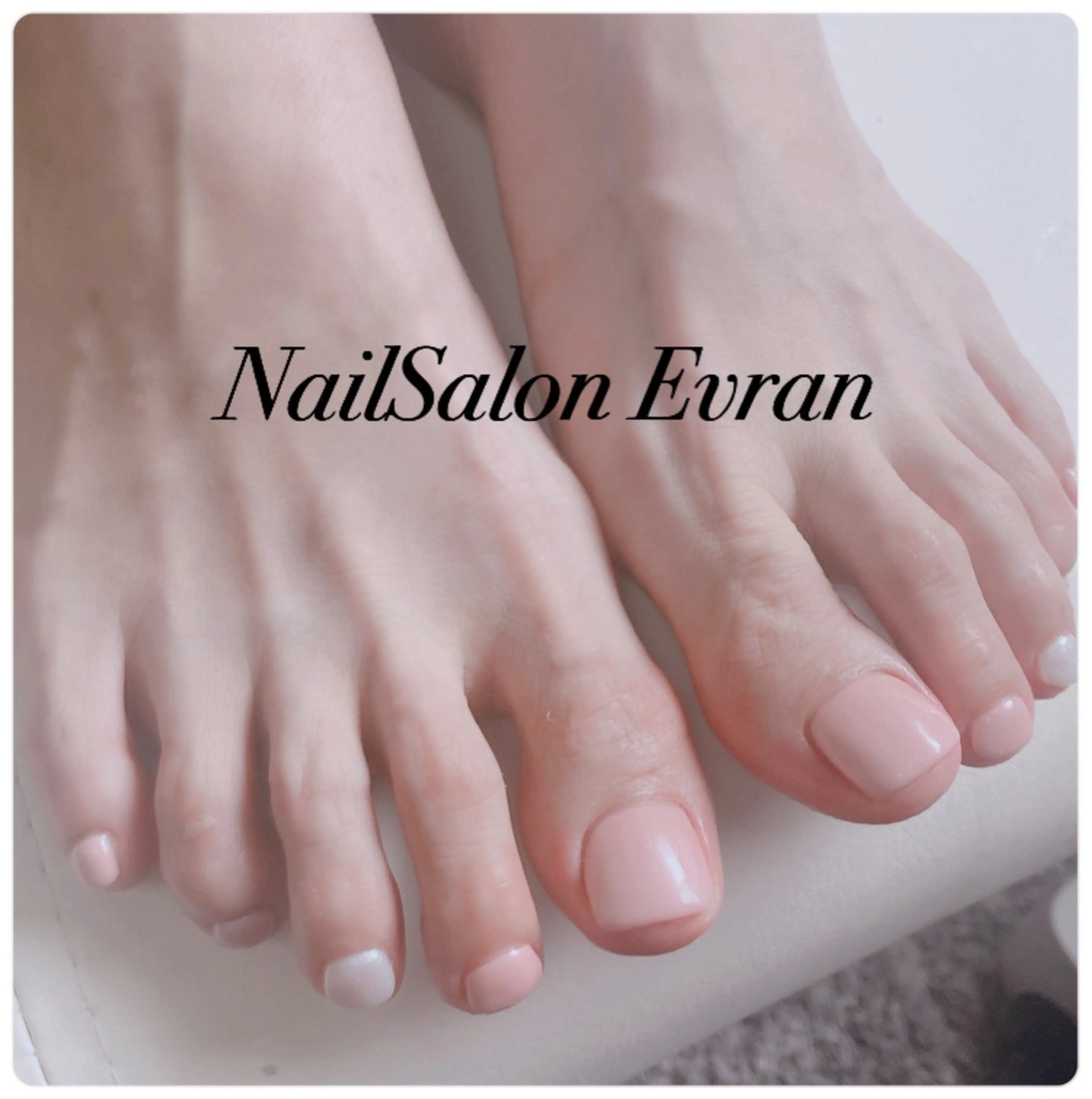 ネイル アートネイル フットネイル フレンチネイル ジェルネイル マグネットネイル フットネイル Nail salon Evranのネイルデザイン