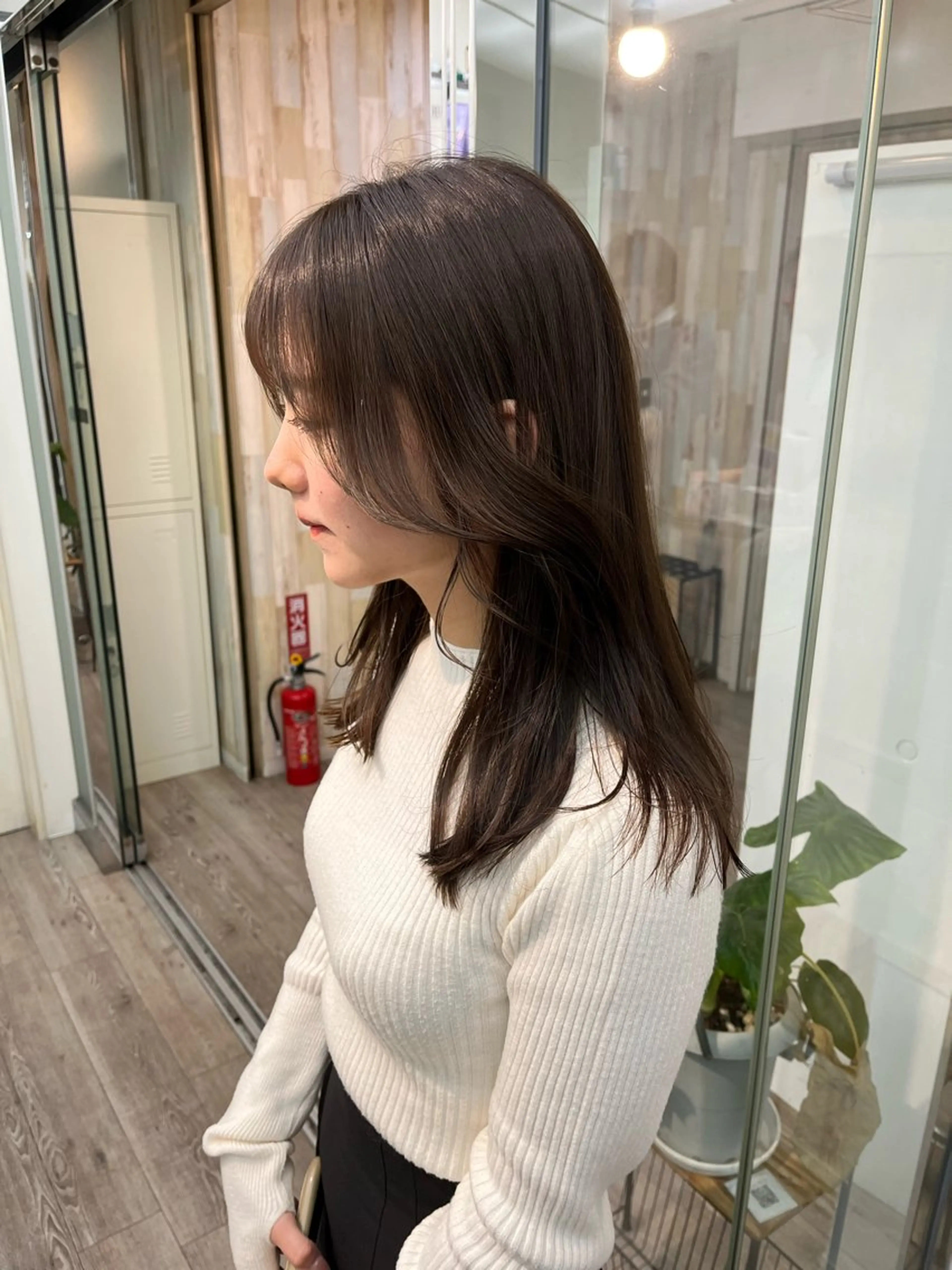 セミロング カラー パーマ ヘアアレンジ セミロングパーマ バレイヤージュ ブリーチ 透明感カラー ダブルカラー ®️レイヤー/透明感 カラー/星野六三四のヘアスタイル