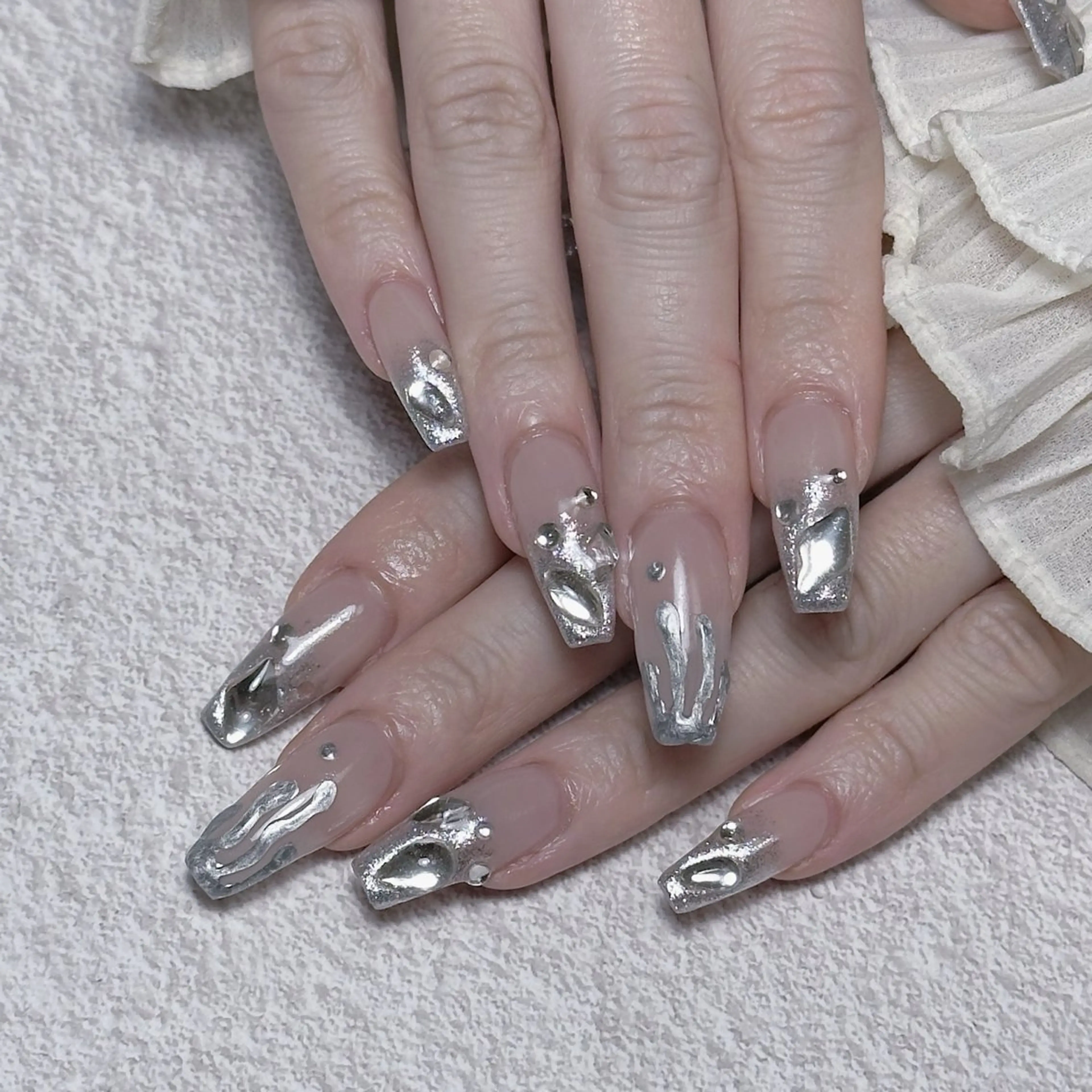 ネイル ハンドネイル Yun nail Jihoのネイルデザイン