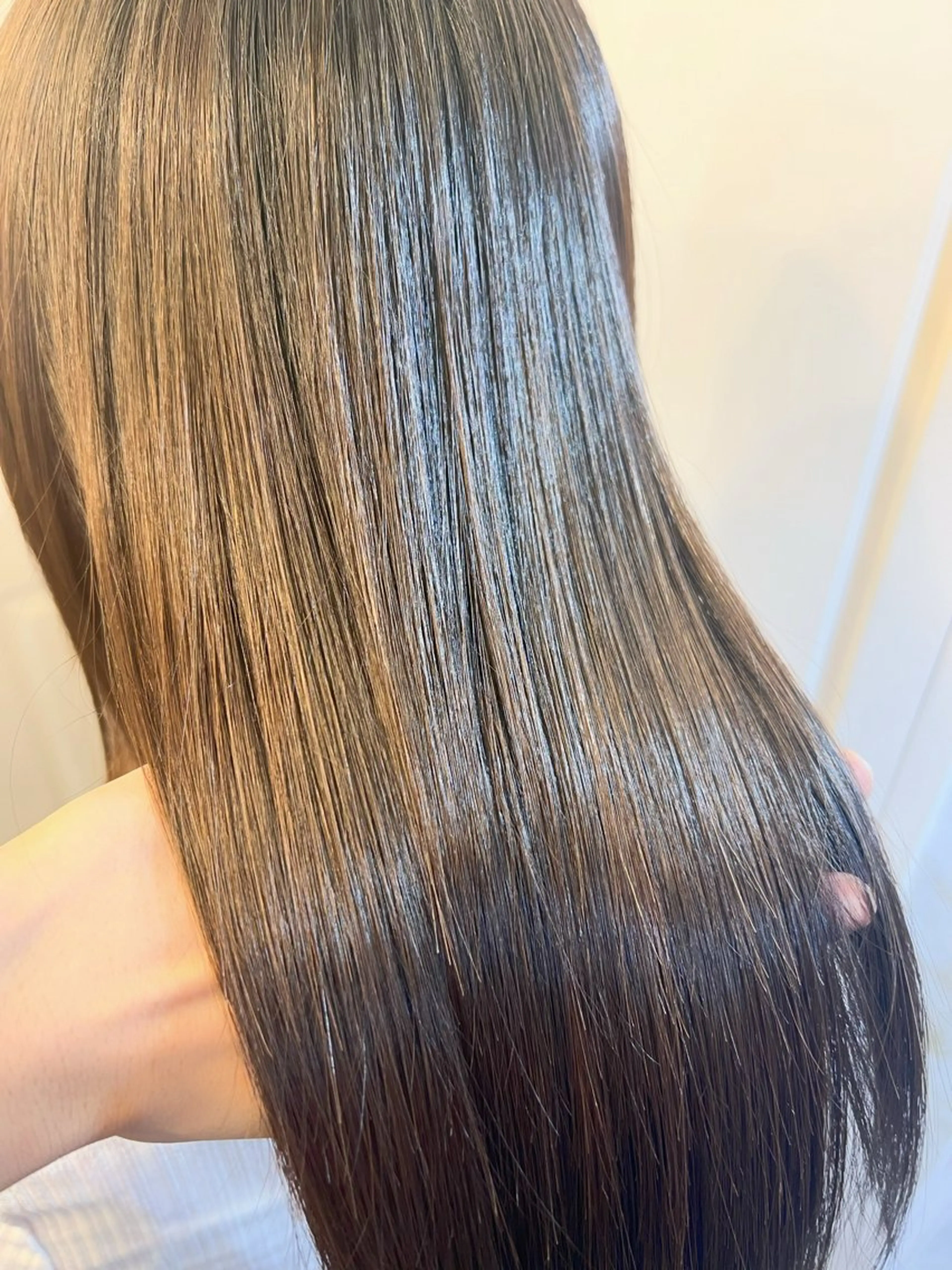 セミロング 縮毛矯正 髪質改善特化💫 韓国ヘアAyumuのヘアスタイル