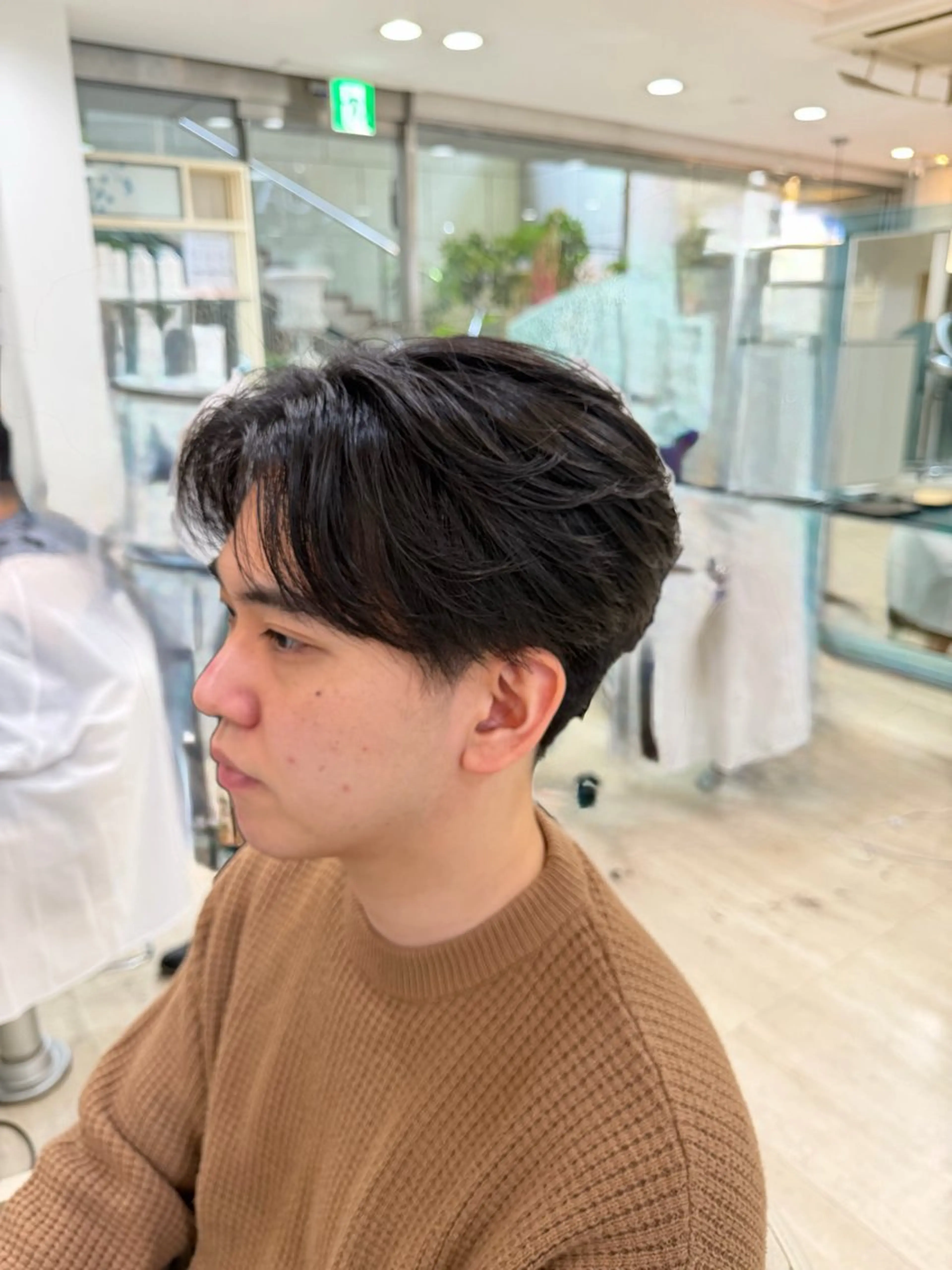 ショート QUARTER所属・出戸 雄大のヘアスタイル