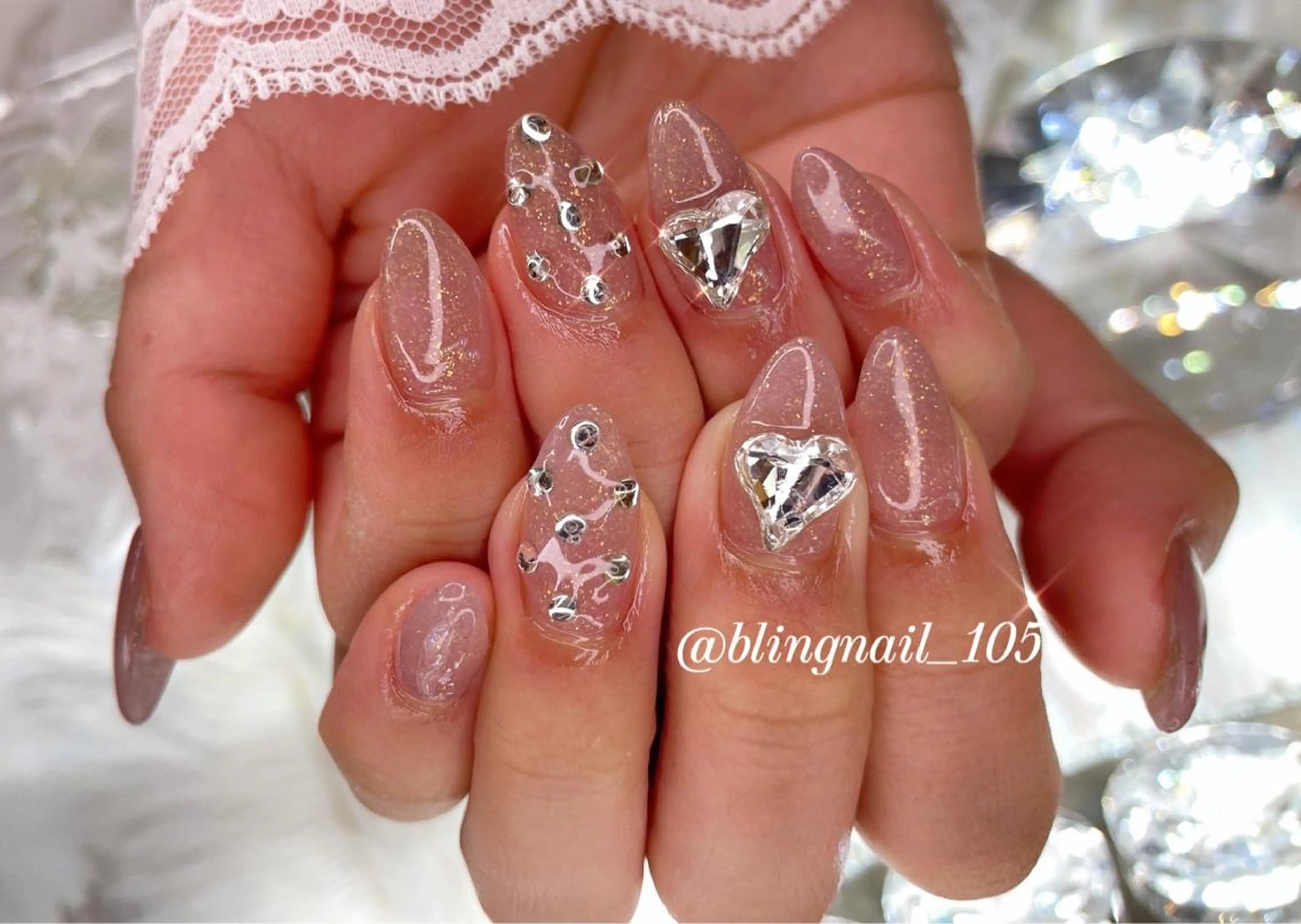 ネイル 23時まで❤︎韓国、 ワンホンネイルのネイルデザイン