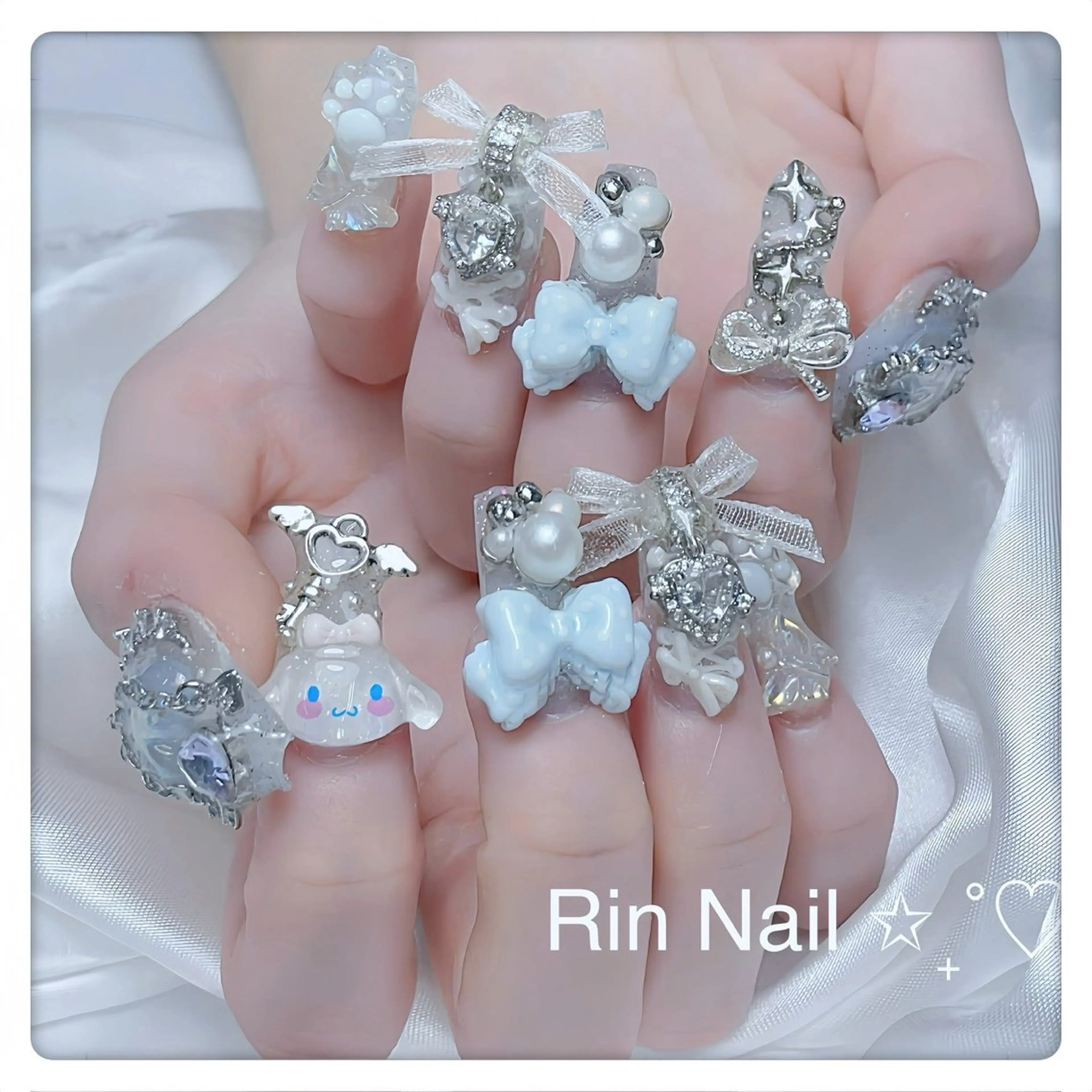 ネイル ハンドネイル ハンドケア リサ ネイルサロンのネイルデザイン