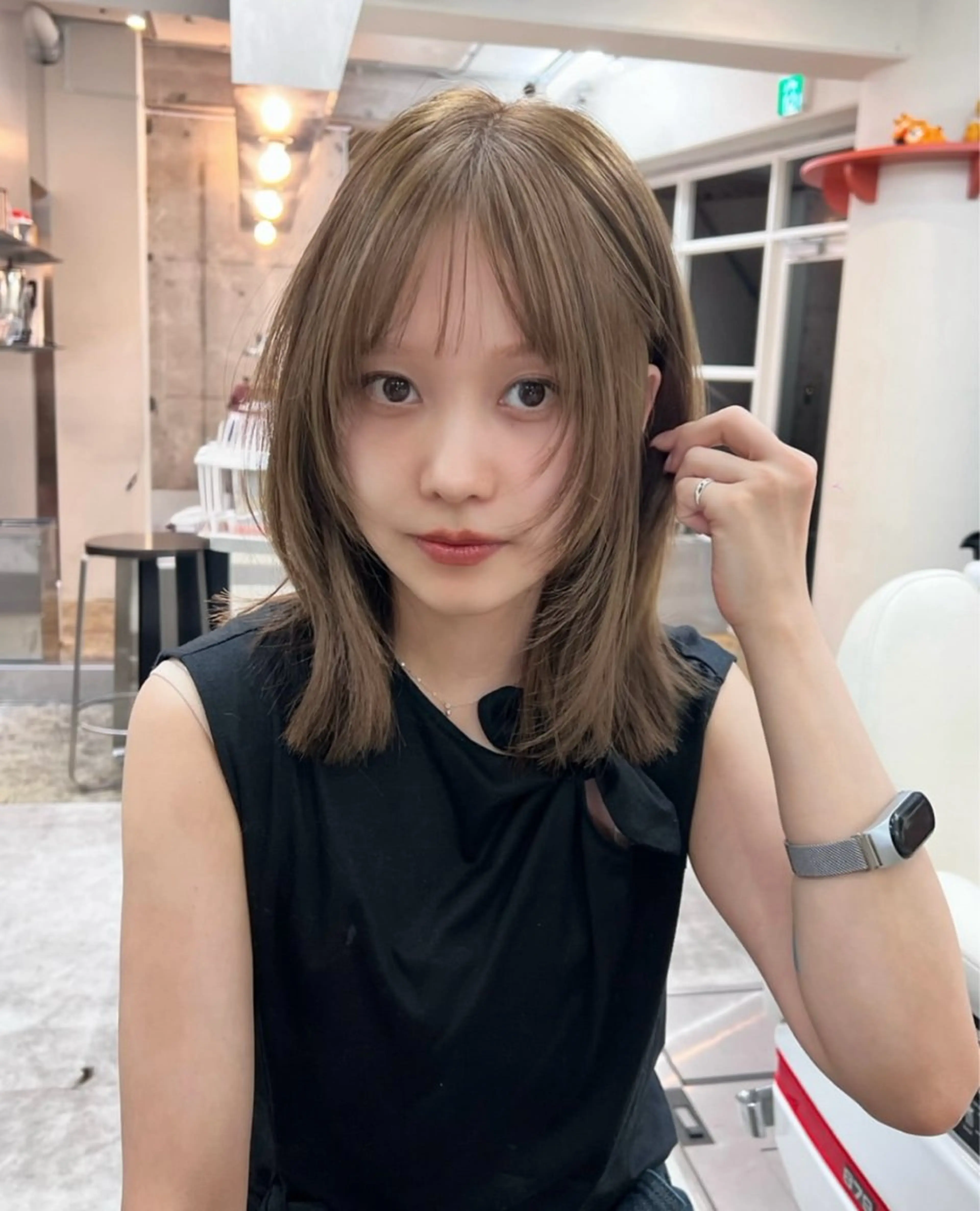 ミディアム レイヤーカット ヘアカラー トリートメント noé【ノエ】所属・RIN/ レイヤー/オリーブのヘアスタイル