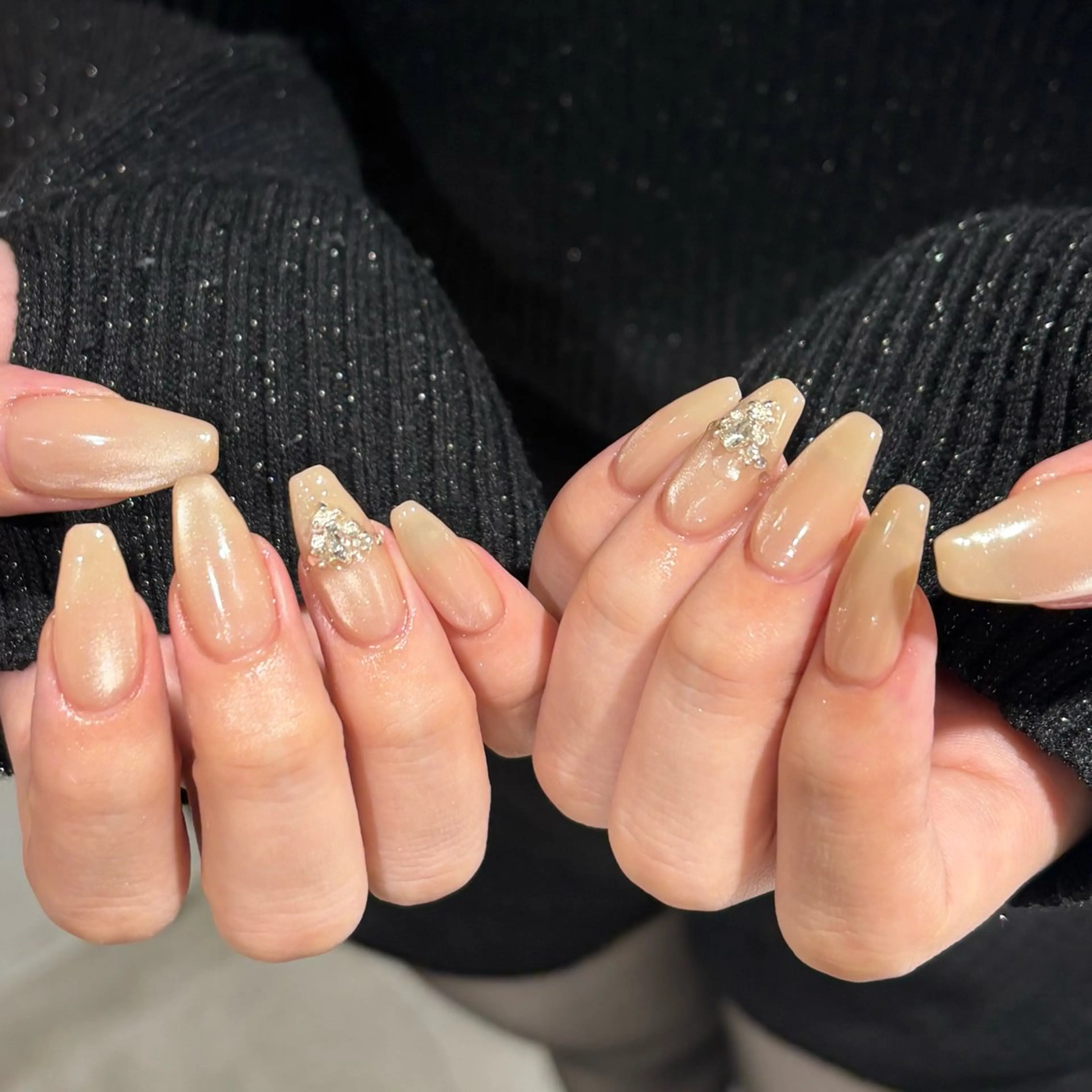 ネイル オーロラネイル マグネットネイル 持ち込み モデル様募集中♡ Kokomi🍮のネイルデザイン