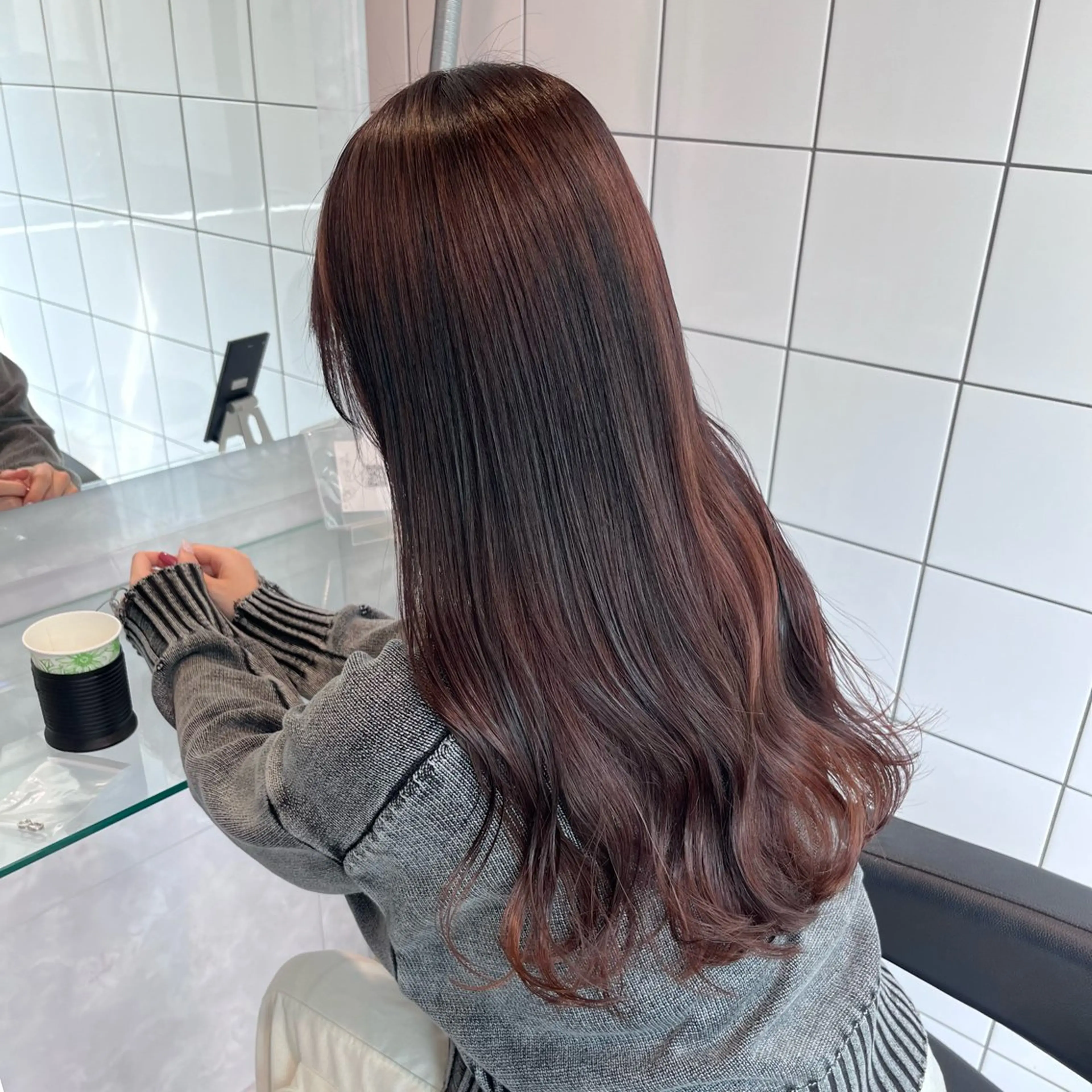 ロング カラー ヘアカラー トリートメント ヘッドスパ ヘアセット 🫧うる艶トレンド 🫧透明感カラーのヘアスタイル