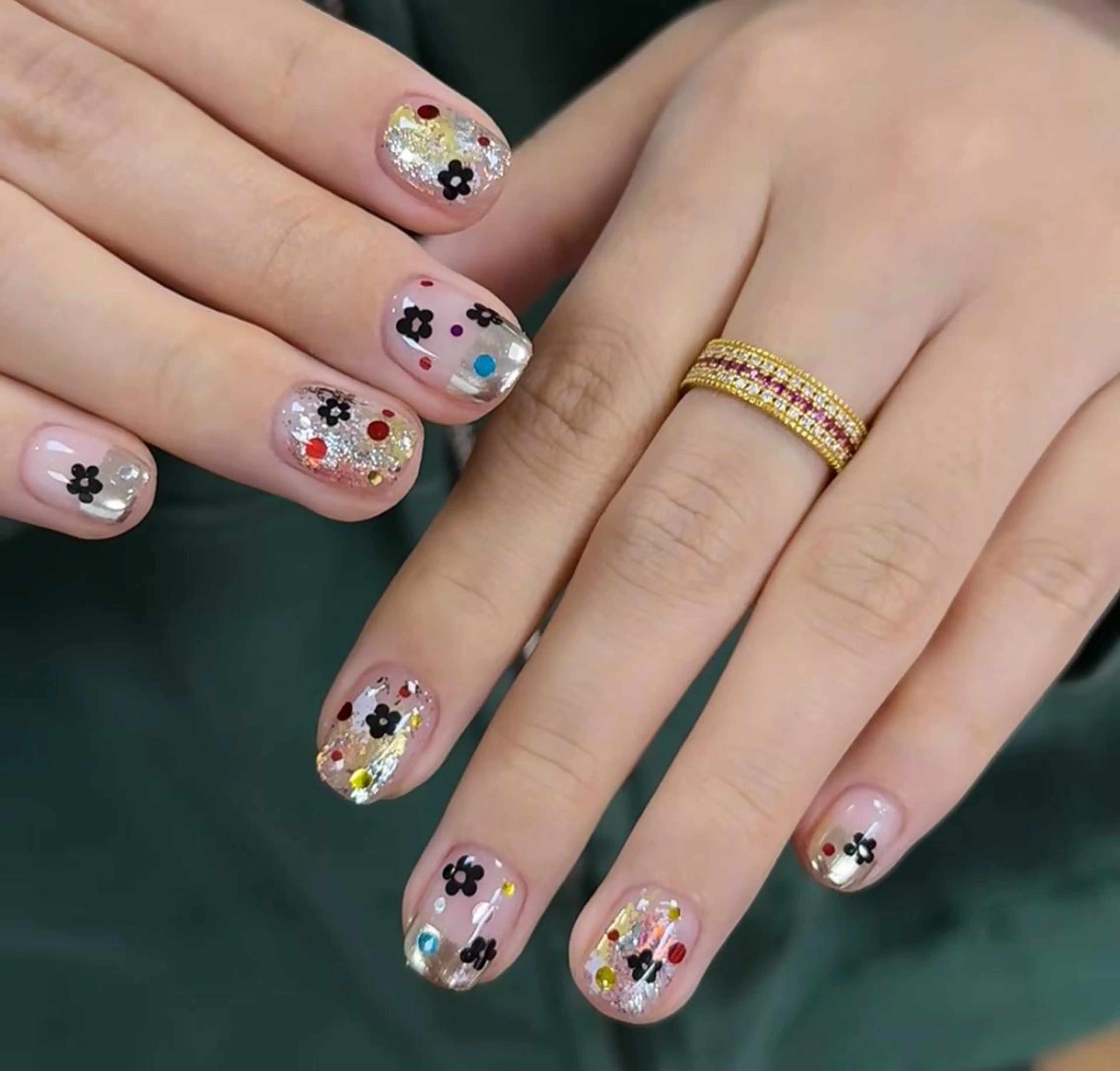 ネイル ハンドネイル 🎀 NaNa_nailのネイルデザイン