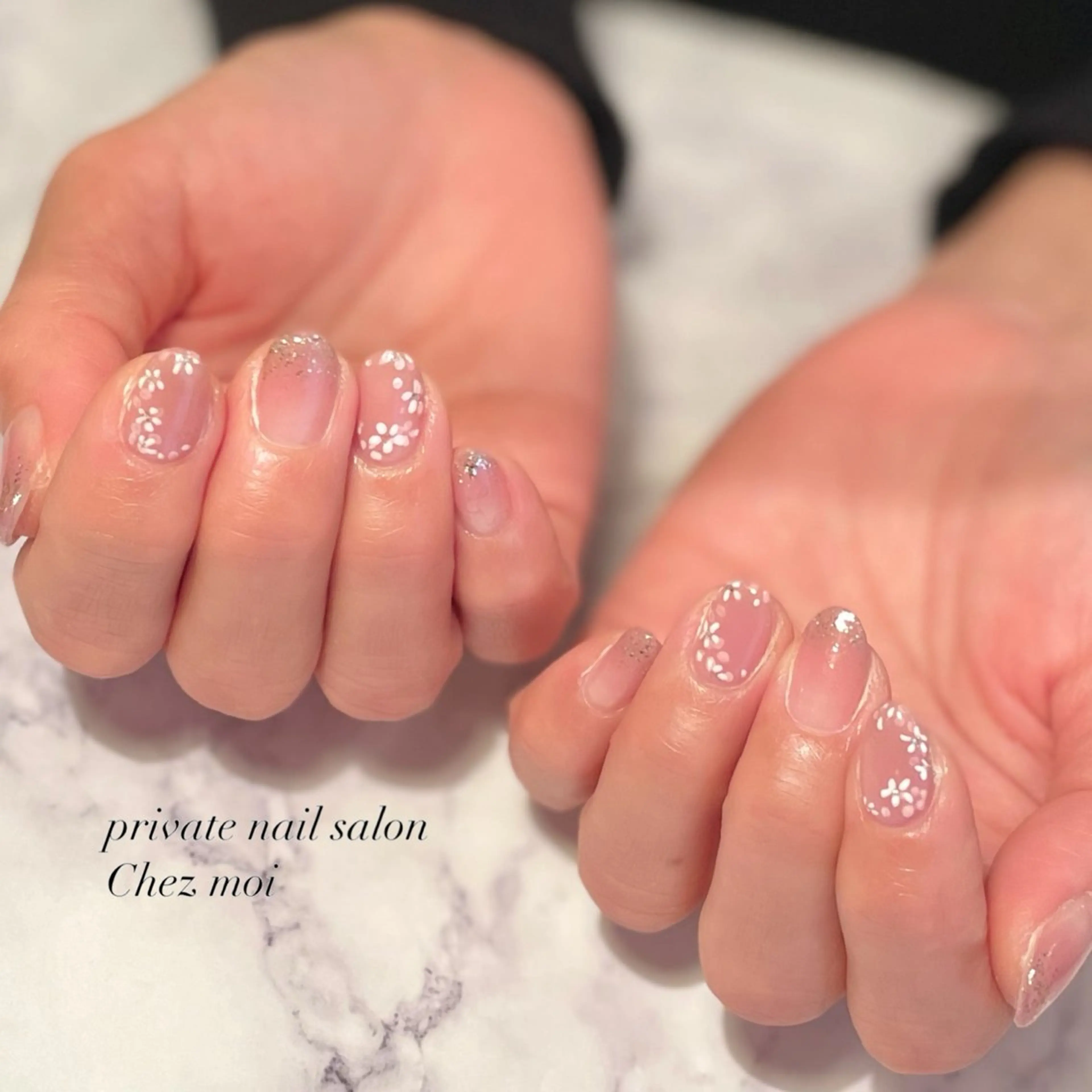 ネイル KOMINE TOMOKOのネイルデザイン