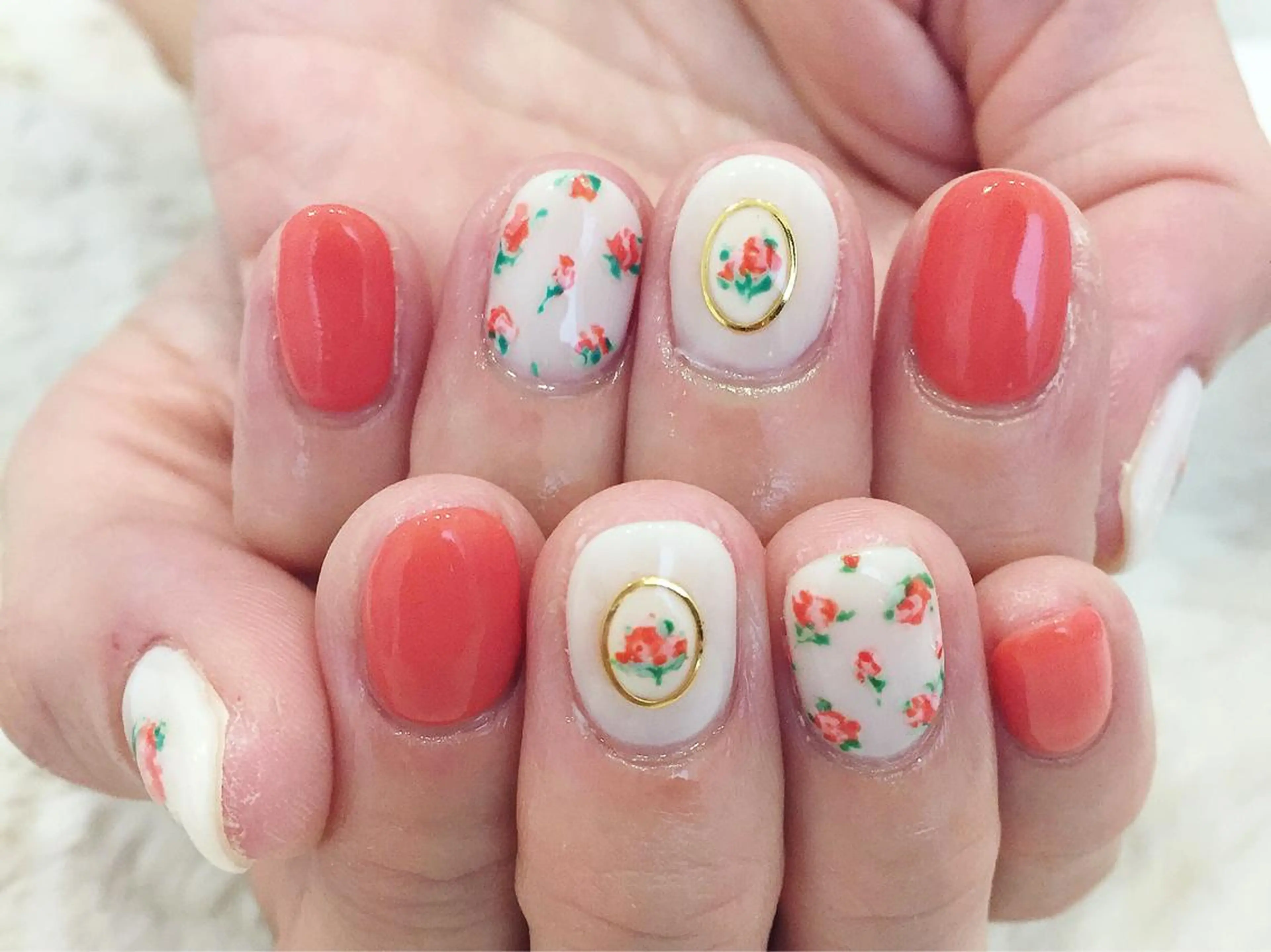 ネイル ジェルネイル 東 千夏のネイルデザイン