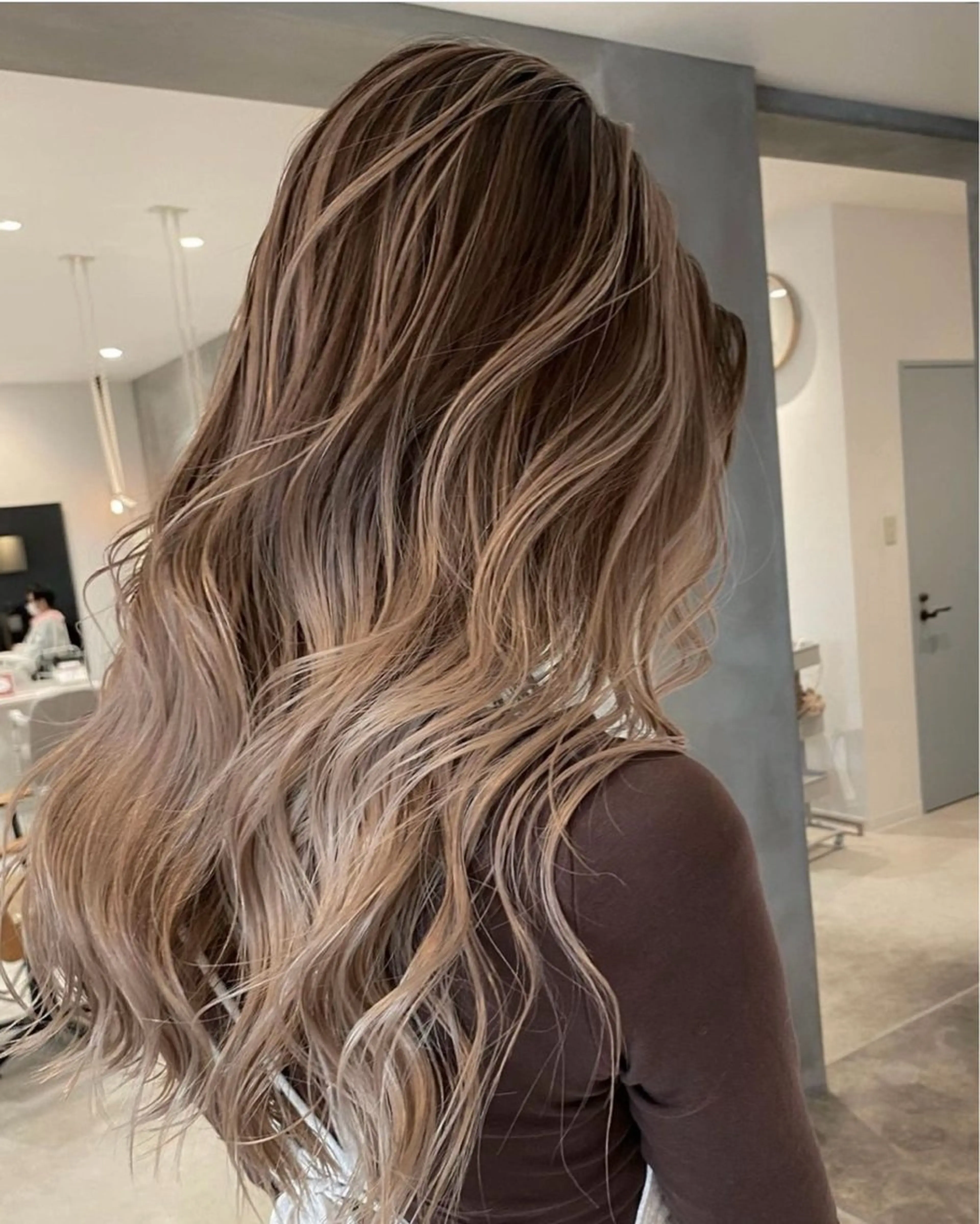 ロング ハイライト レイヤーカット ヘアカラー YUME/ブリーチ /カットモデル募集中のヘアスタイル