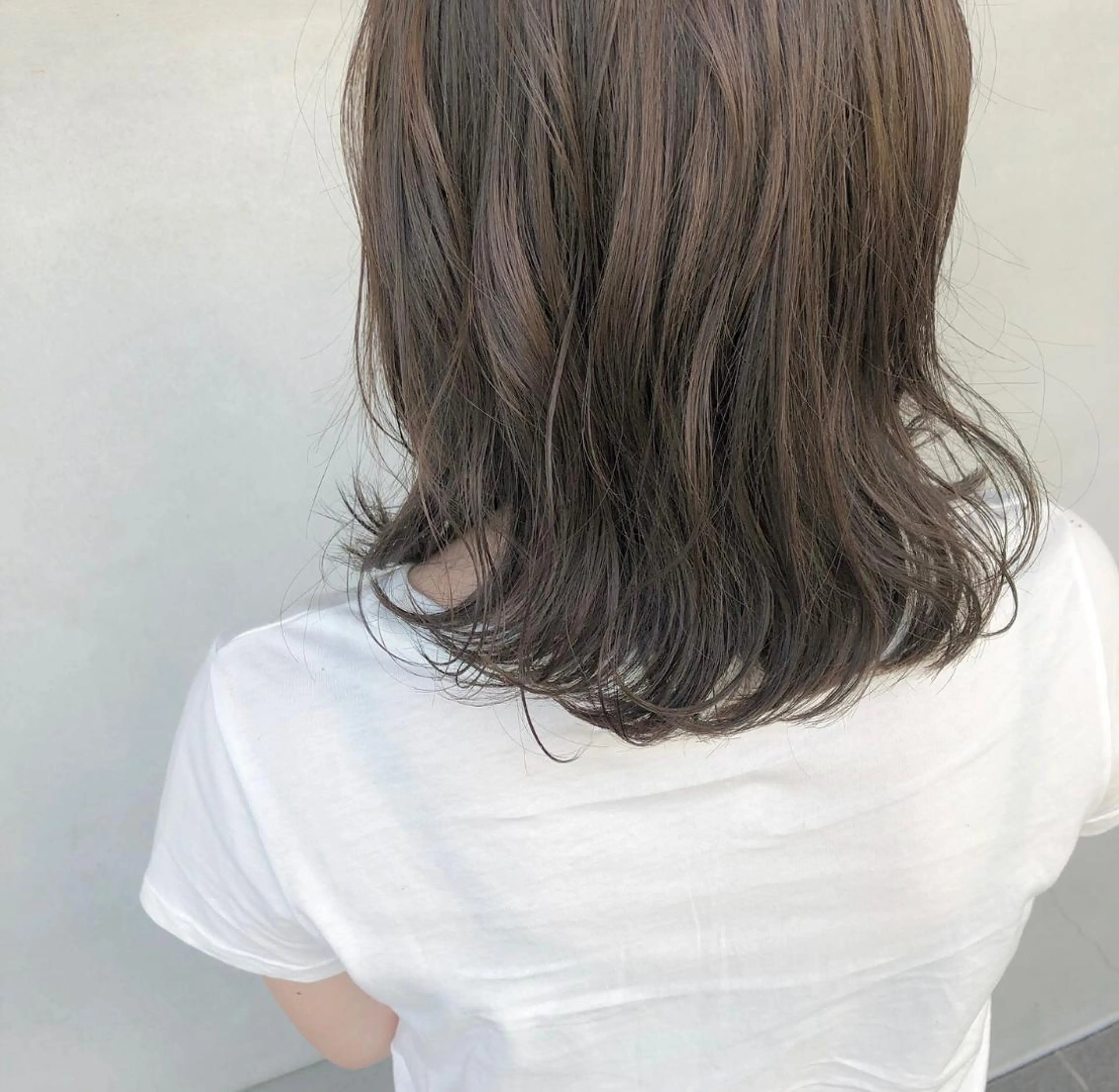 ミディアム カット ヘッドスパ 小森 樹奈のヘアスタイル