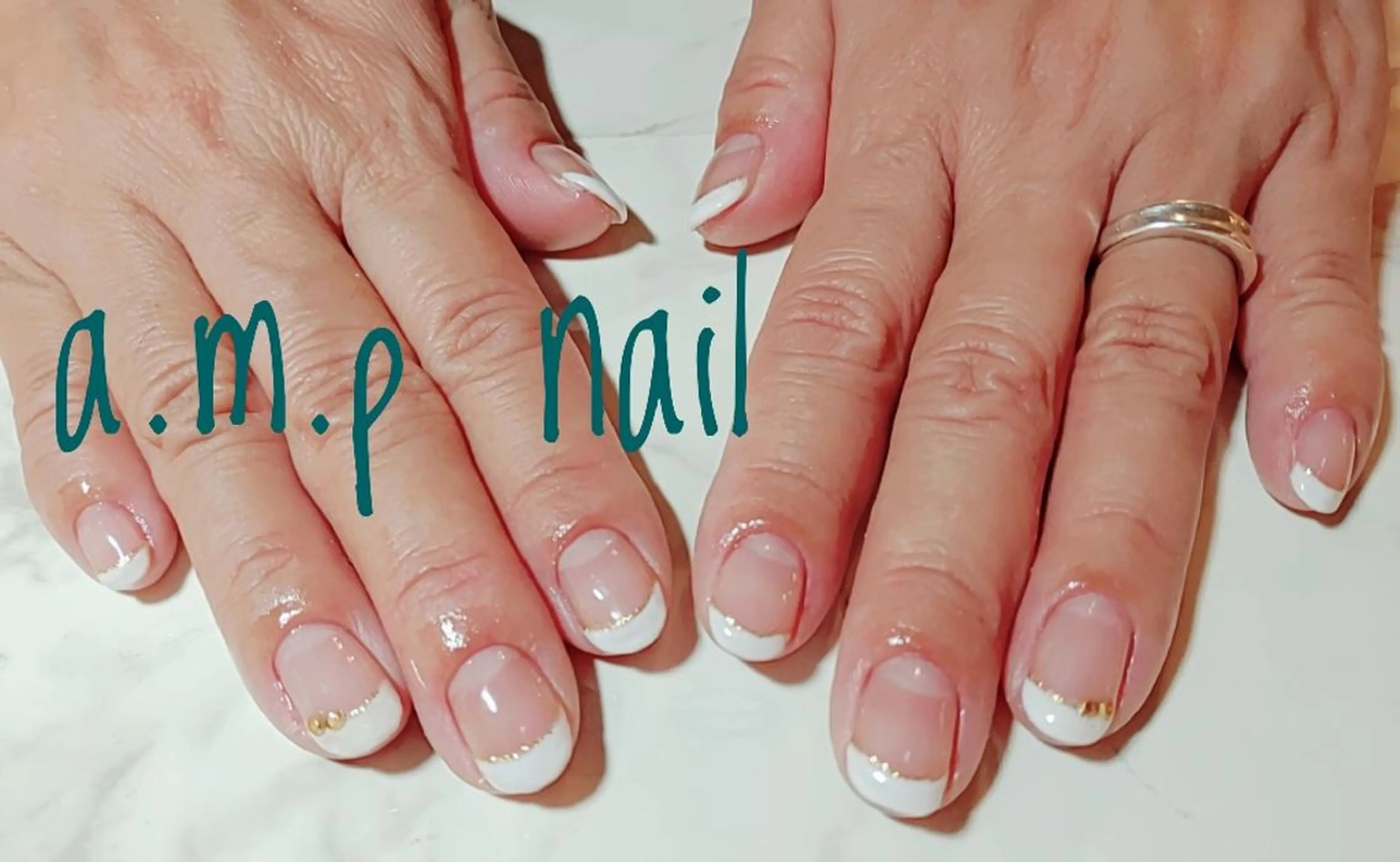 【hand★オフなし】グラデーションorフレンチの写真