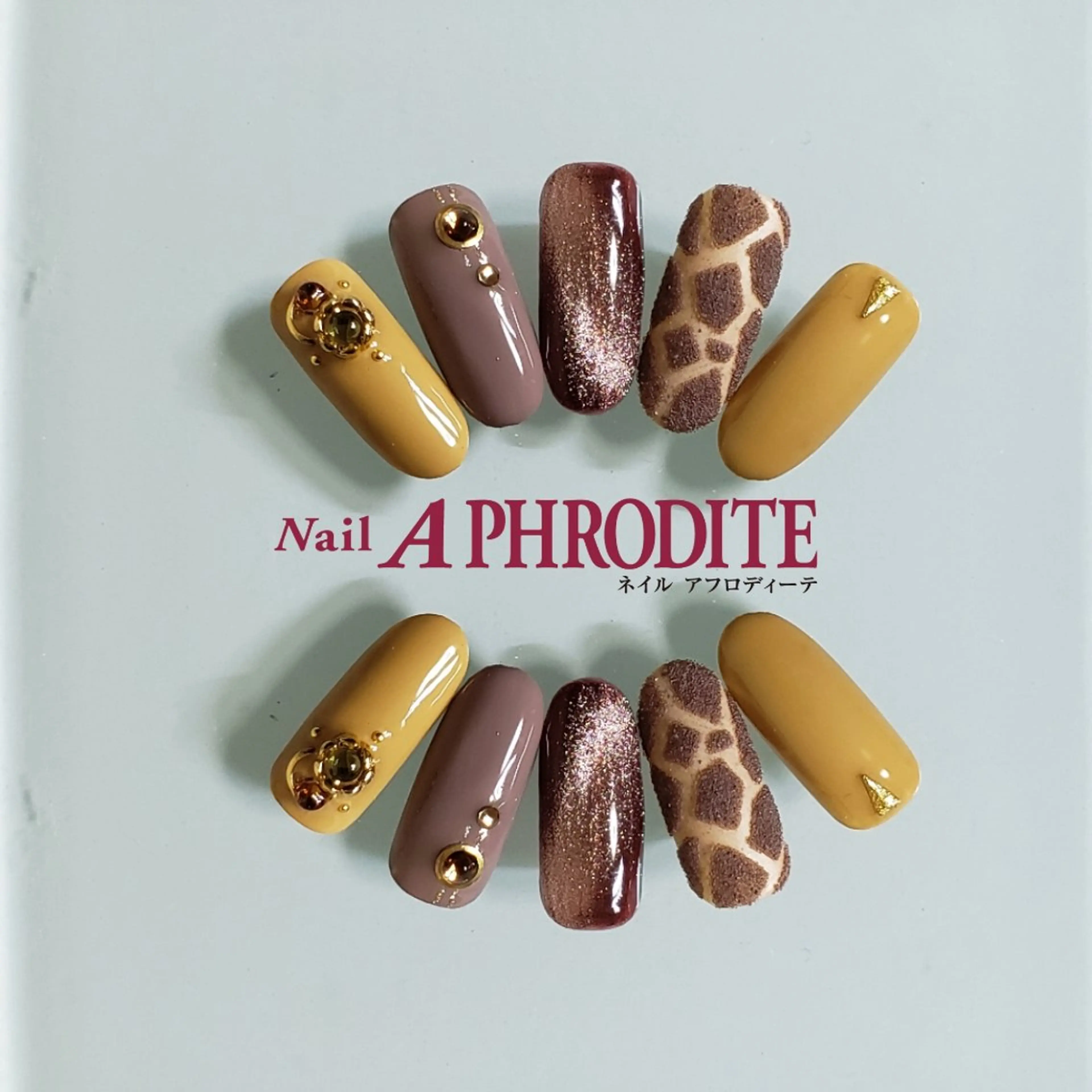 ネイル ジェルネイル ニュアンスネイル スカルプネイル ソフトジェル ネイルチップ ハンドネイル Nail  Aphroditeのネイルデザイン