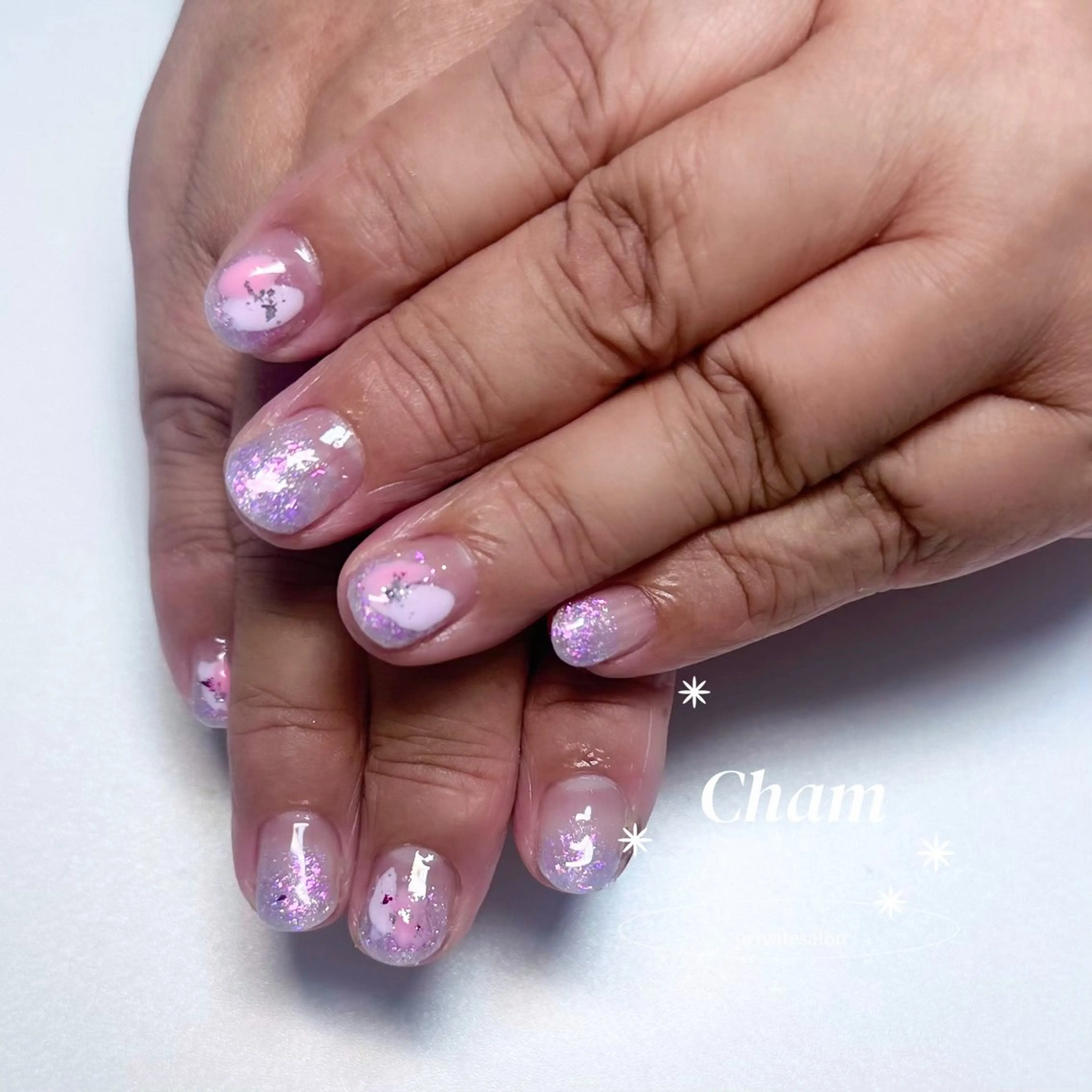 ネイル グラデーション ラメ(グリッター) ラメグラデーション ニュアンスネイル Cham Haruneのネイルデザイン