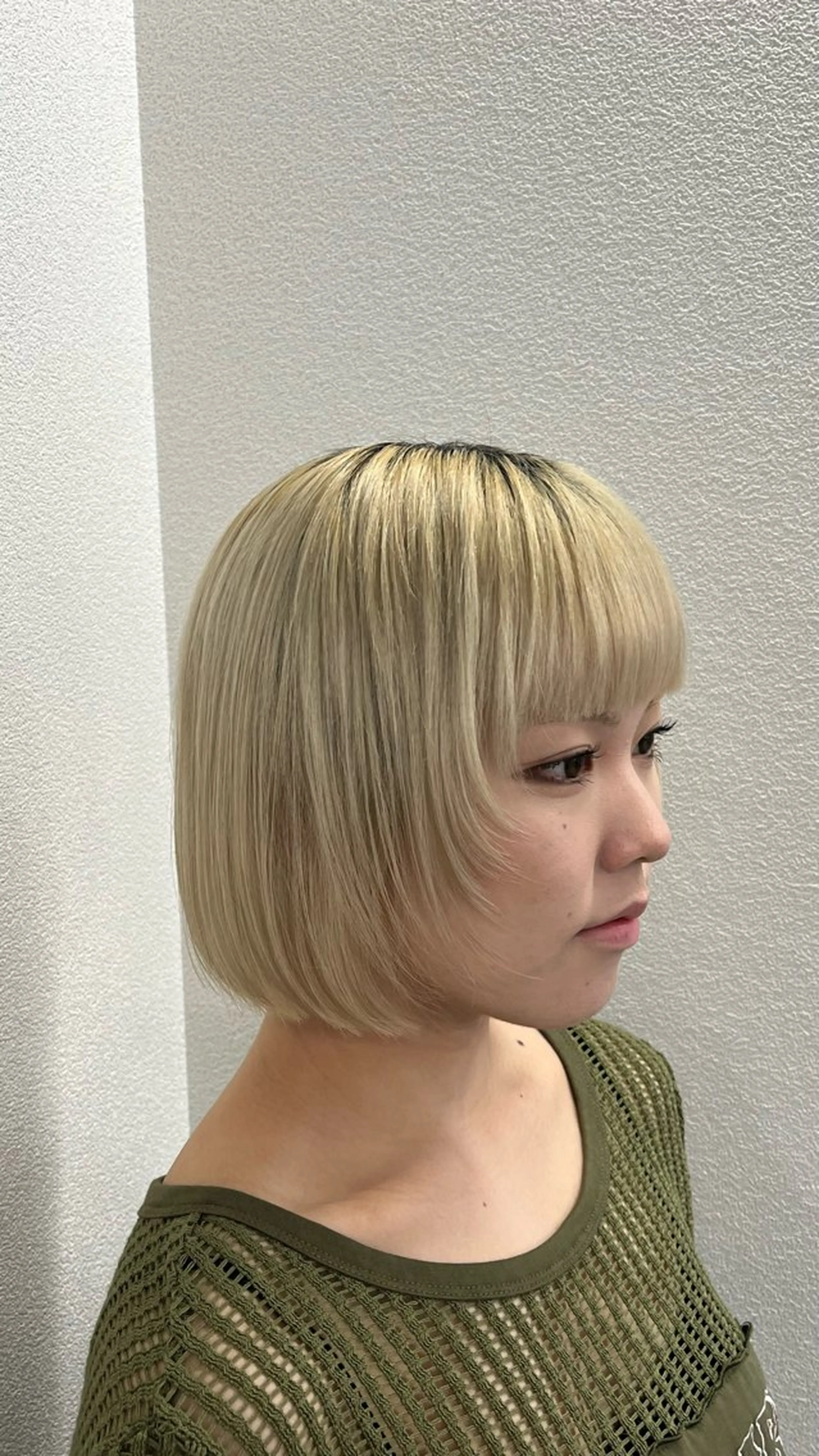 ショート カラー 🖤ハイトーン× レイヤー🖤SARAのヘアスタイル