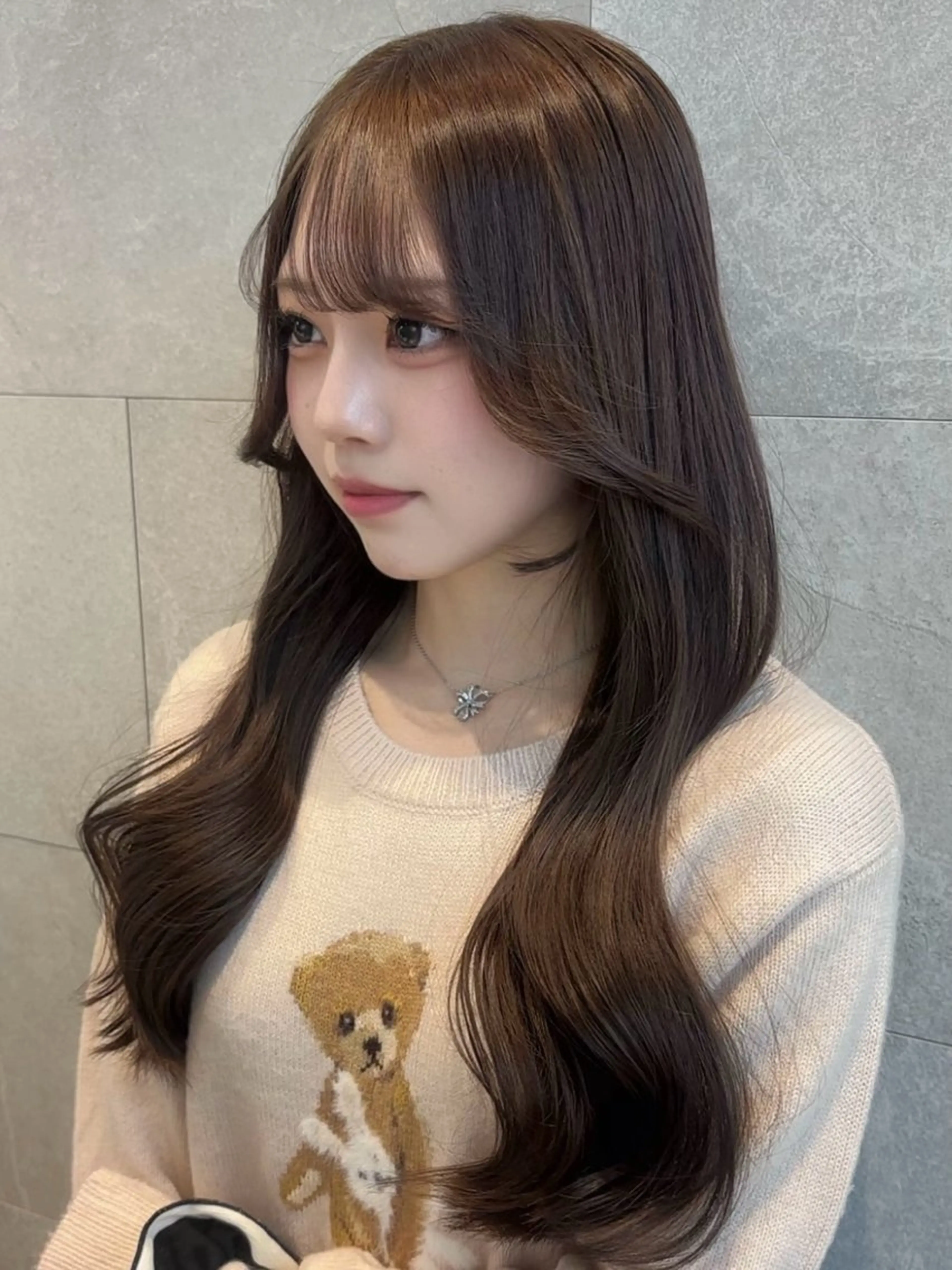 セミロング レイヤーカット ヘアカラー ️🫧中島遼香🫧 Ess🪽髪質改善のヘアスタイル