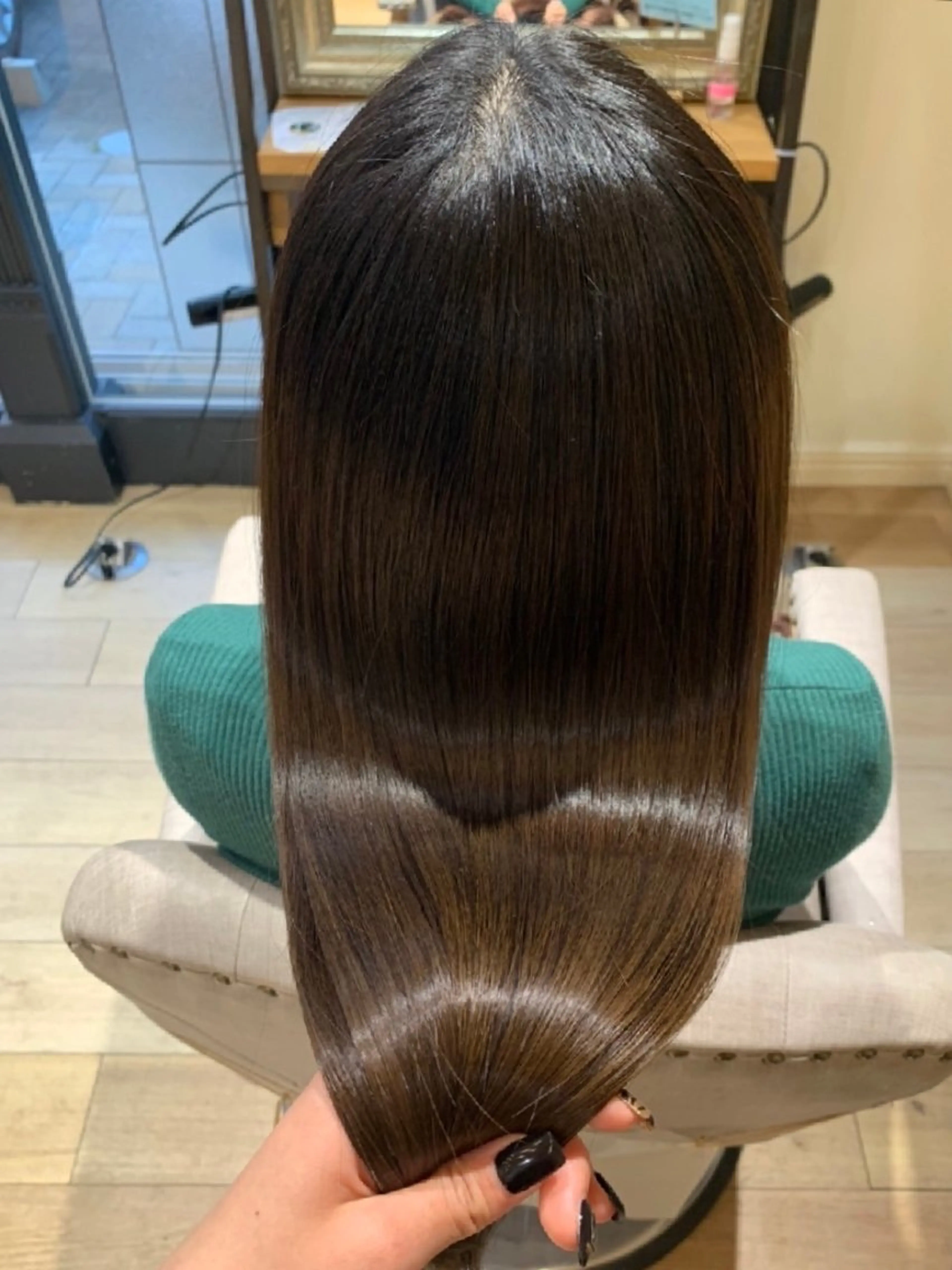 カラー ヘアカラー トリートメント 暖色🍎透明感カラー 🩵小林かりんのヘアスタイル