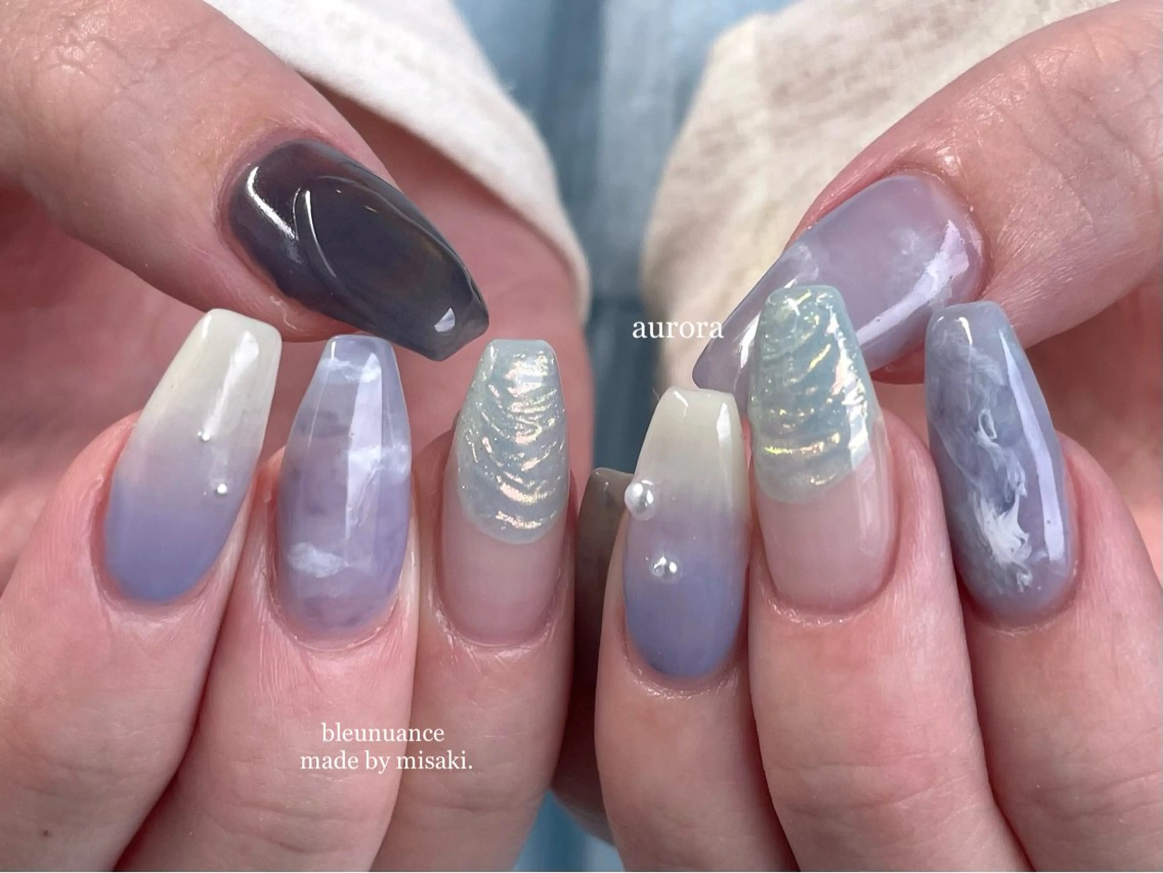 ネイル ブルー ハンドネイル 🤍One MISAKI🤍のネイルデザイン