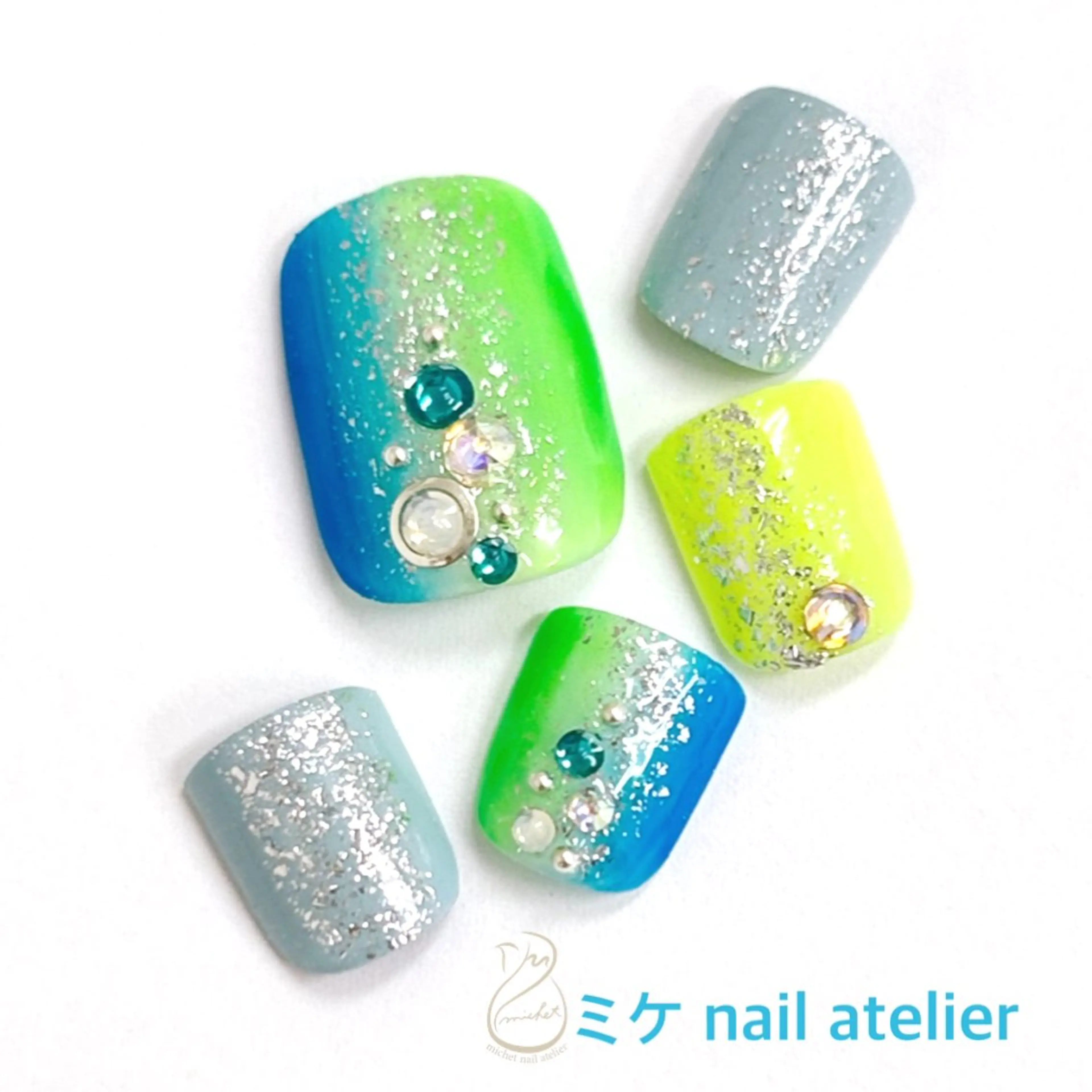 ネイル ブルー フットネイル ジェルネイル グラデーション グリーン フットネイル h. rikaのネイルデザイン