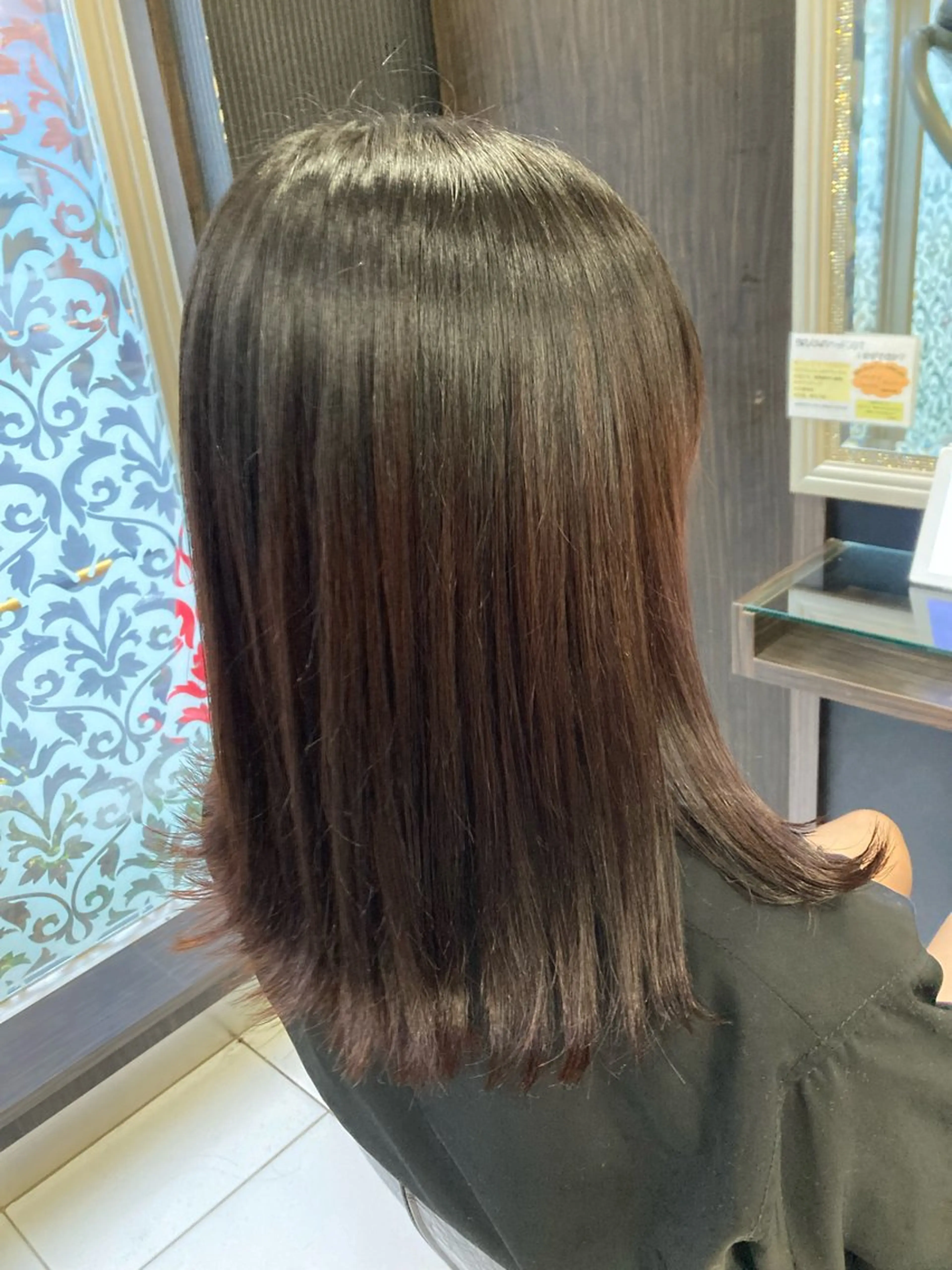 ミディアム カット ヘアカラー トリートメント 🐈‍⬛Namie 🐈‍⬛のヘアスタイル