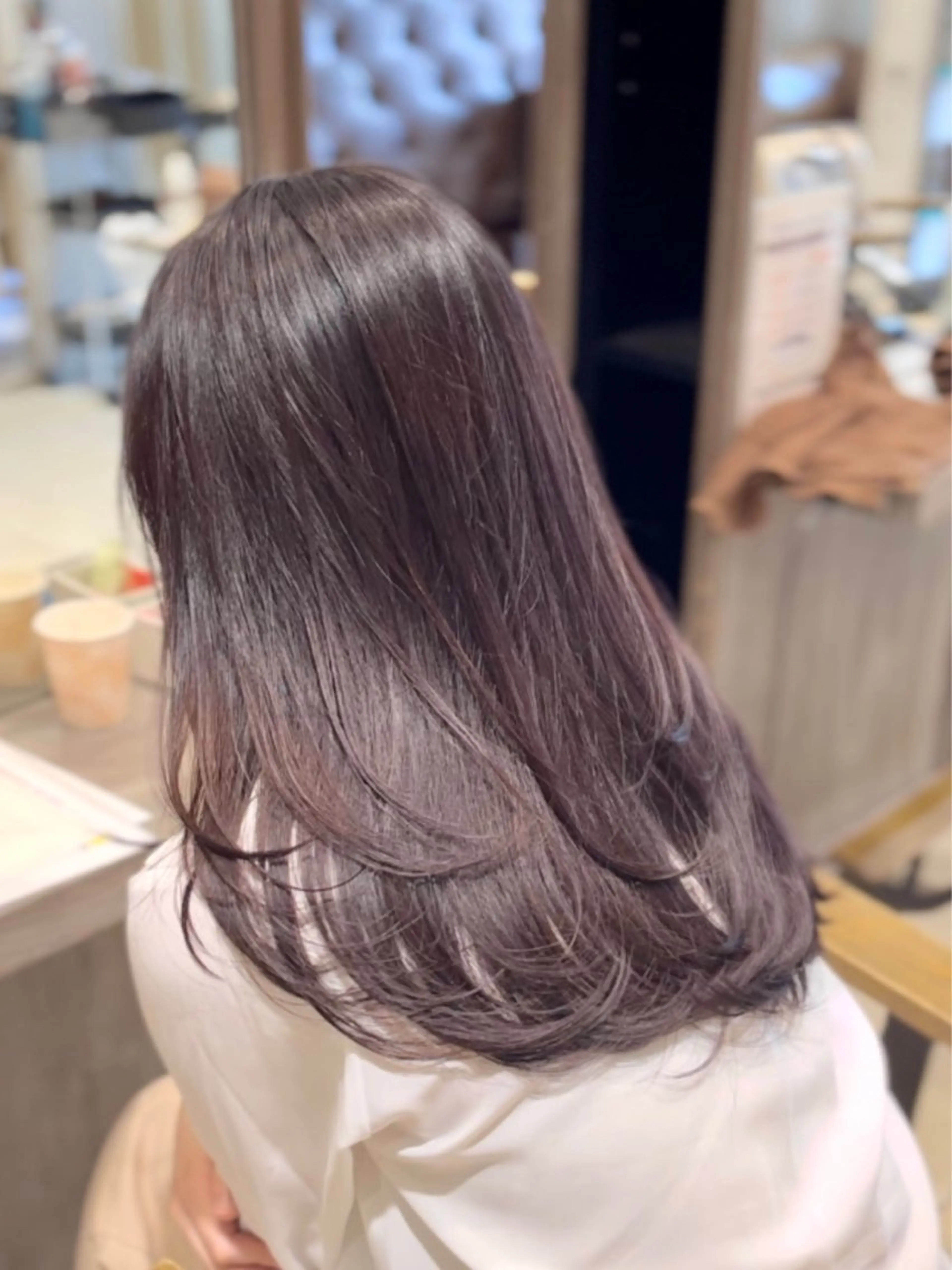 セミロング カラー ディープラベンダー ラベンダーカラー レイヤーカット カット 橋口 陽太のヘアスタイル