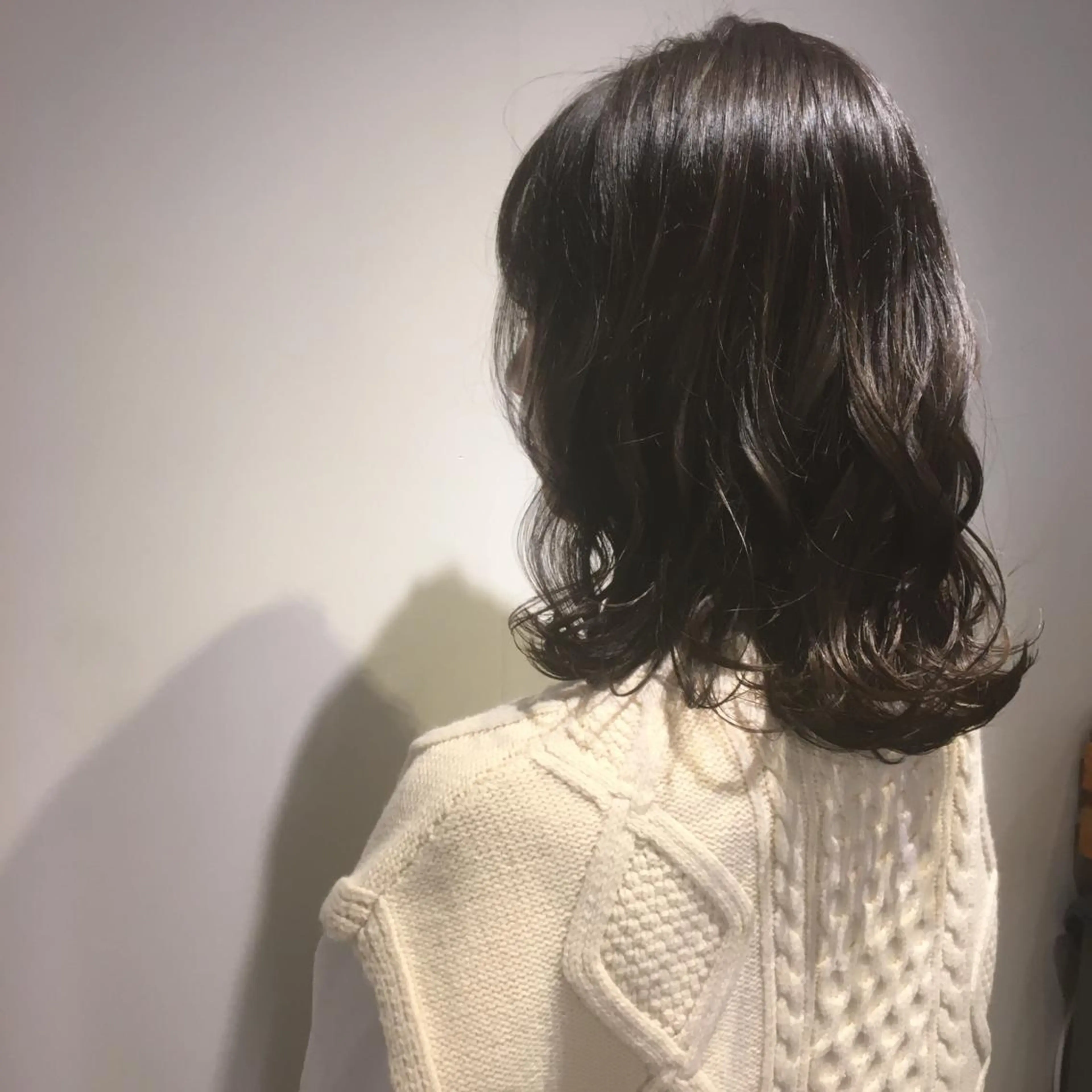 セミロング カラー カット ヘアカラー トリートメント しのはら まどかのヘアスタイル