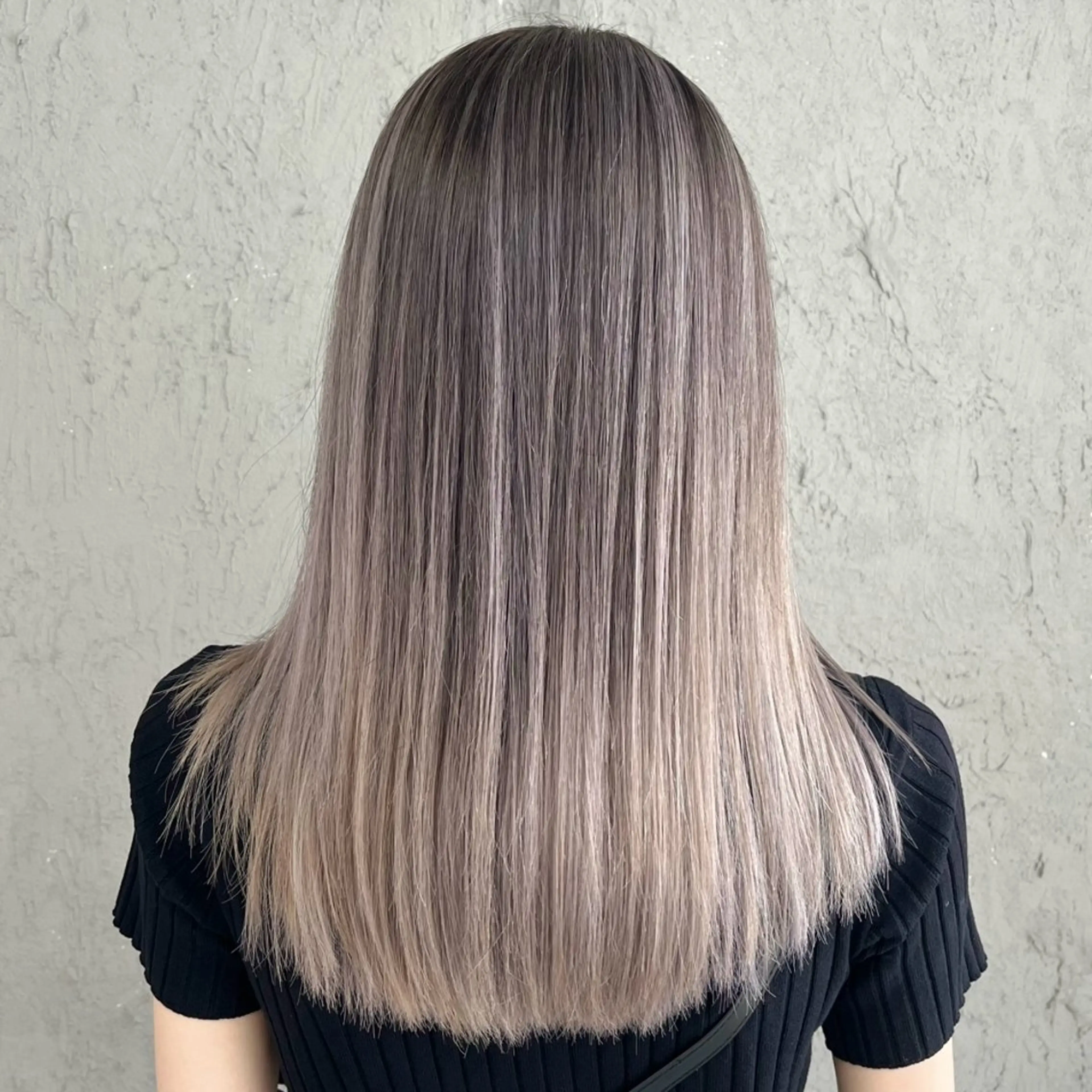 カラー ヘアカラー sena 《Mariana》のヘアスタイル