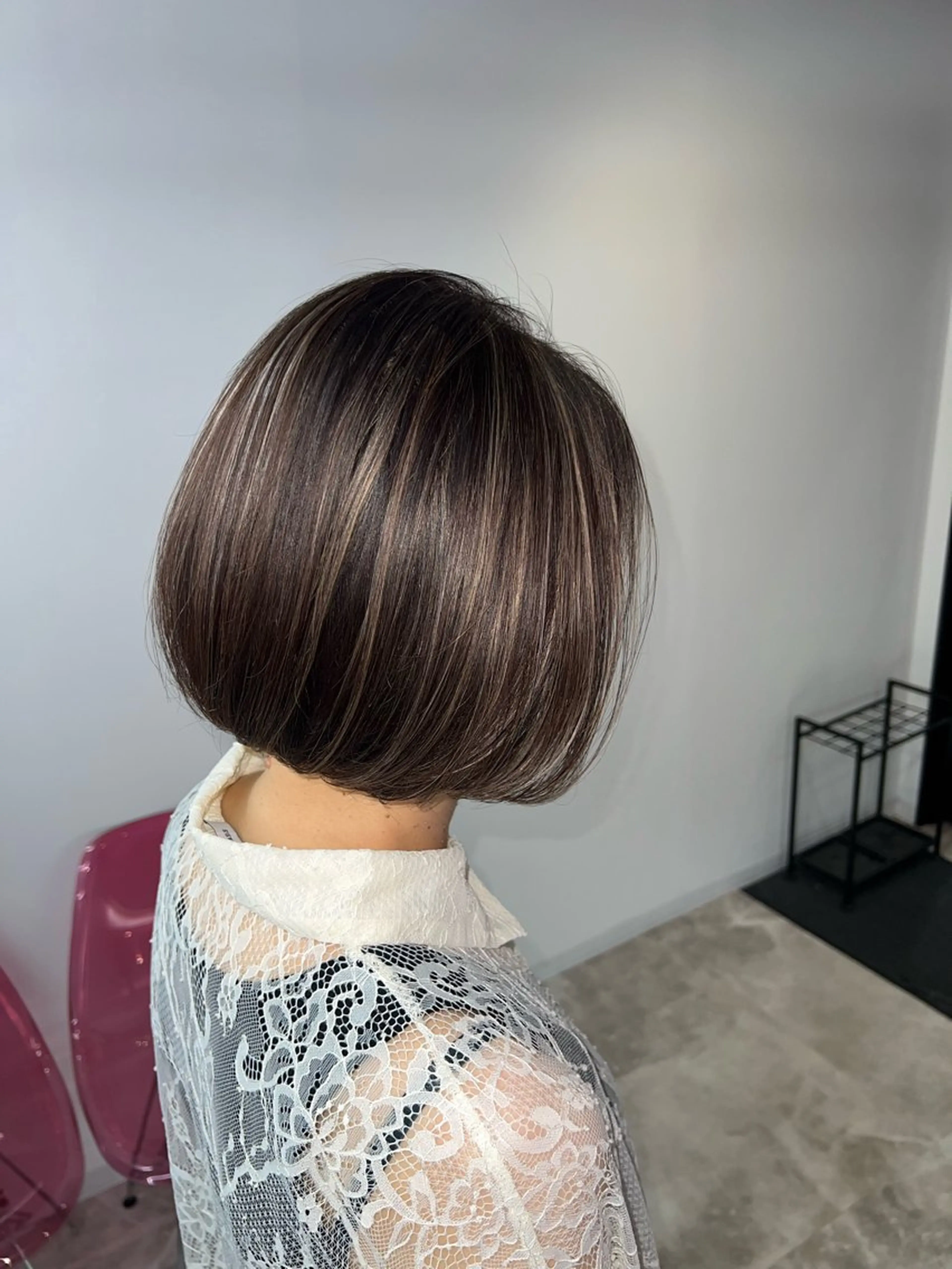 ショート カラー ハイライトカラー ハイライト ヘアカラー トリートメント 宇野 堅太 本気で 悩む方へ✨のヘアスタイル