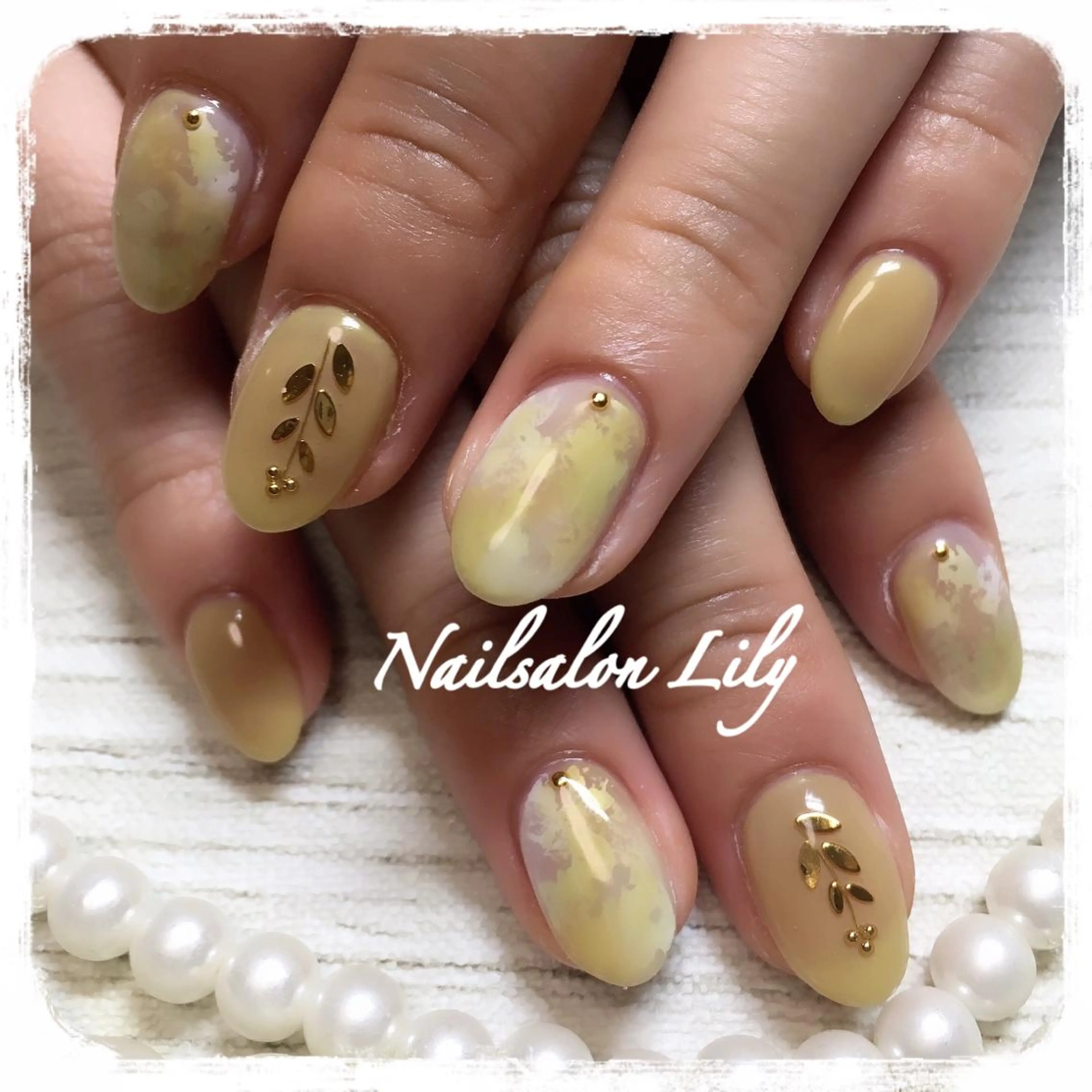 ネイル シンプルネイル Nailsalon Lilyのネイルデザイン