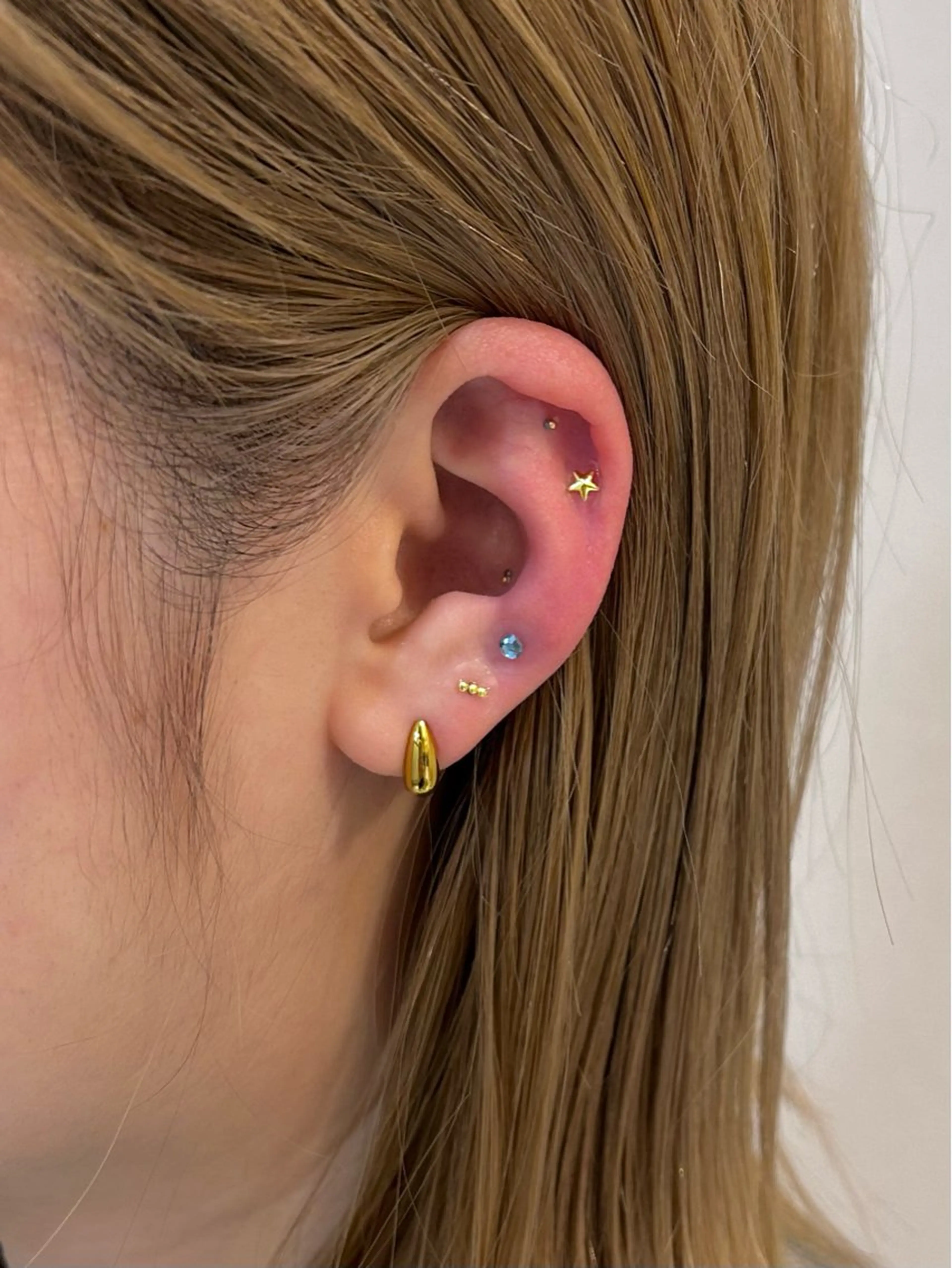 AKIKOᵕ̈*/ 耳ツボ/パーマ/美眉のマツエク・マツパデザイン