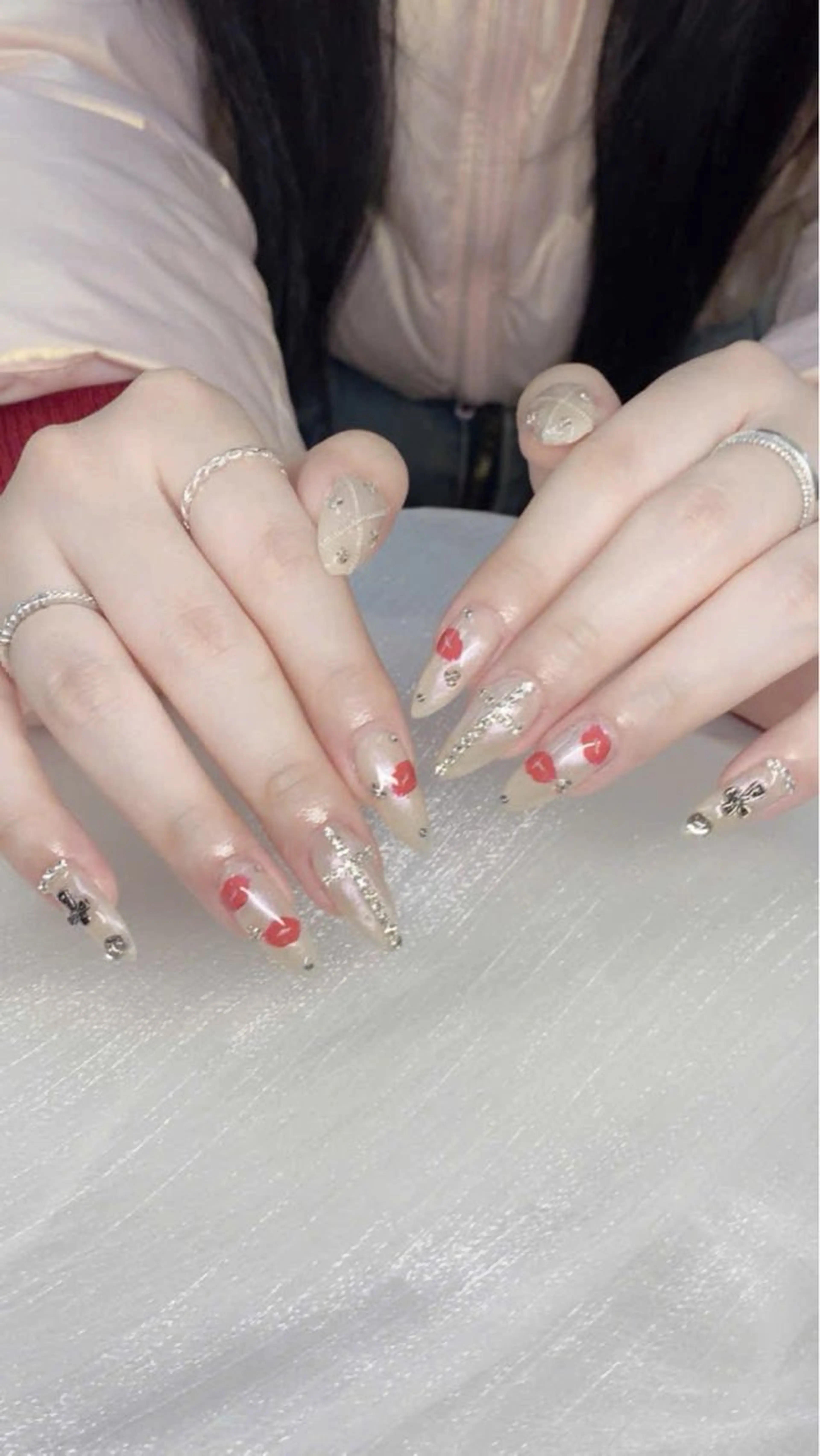 ネイル 成人式 フレンチネイル グラデーション 韓国ネイル マグネットネイル ハンドネイル ハンドケア Hara Nail 【パラジェル使用】のネイルデザイン