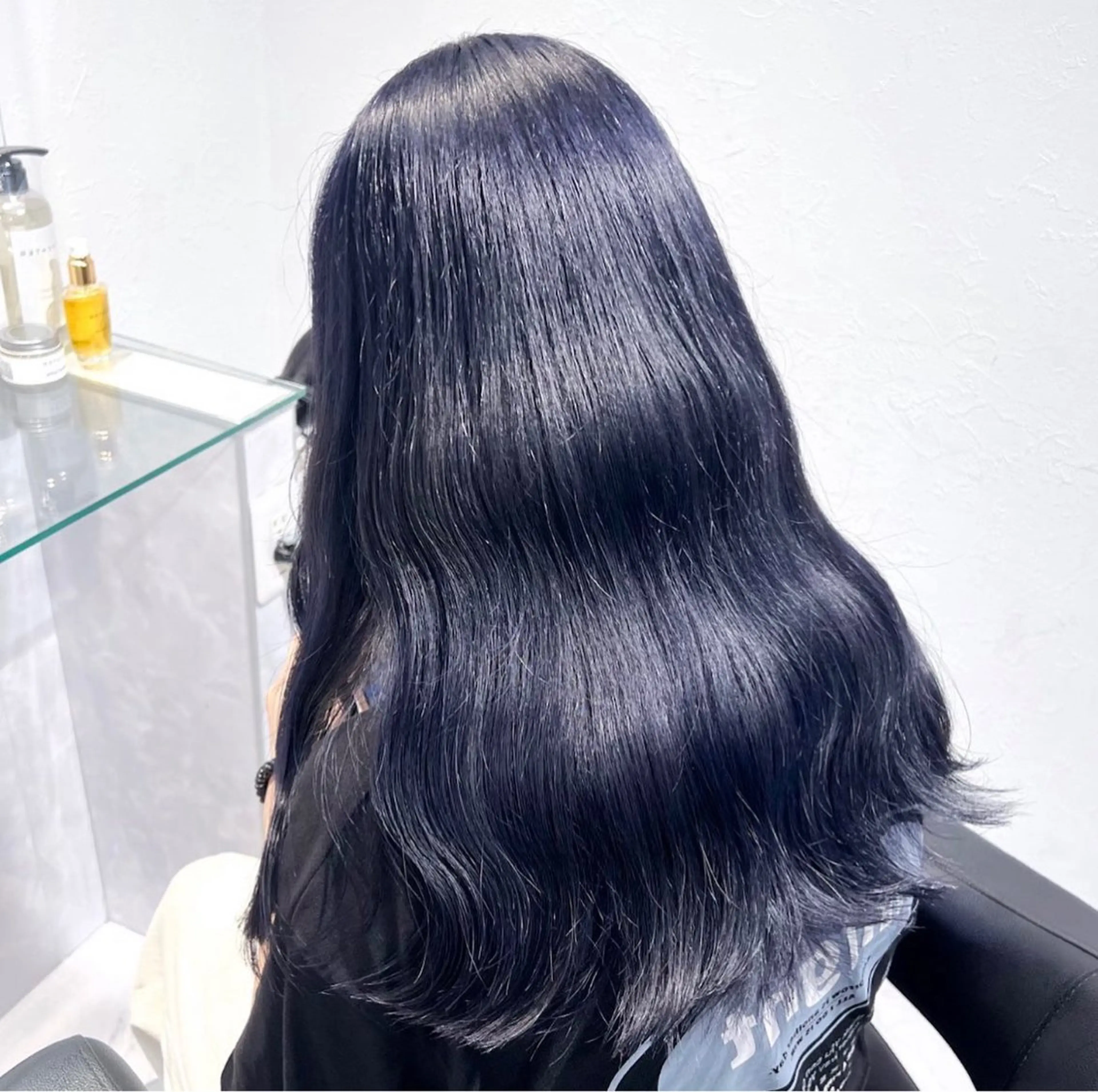 ロング 🦋重くない暗髪🦋 Hana🦋のヘアスタイル