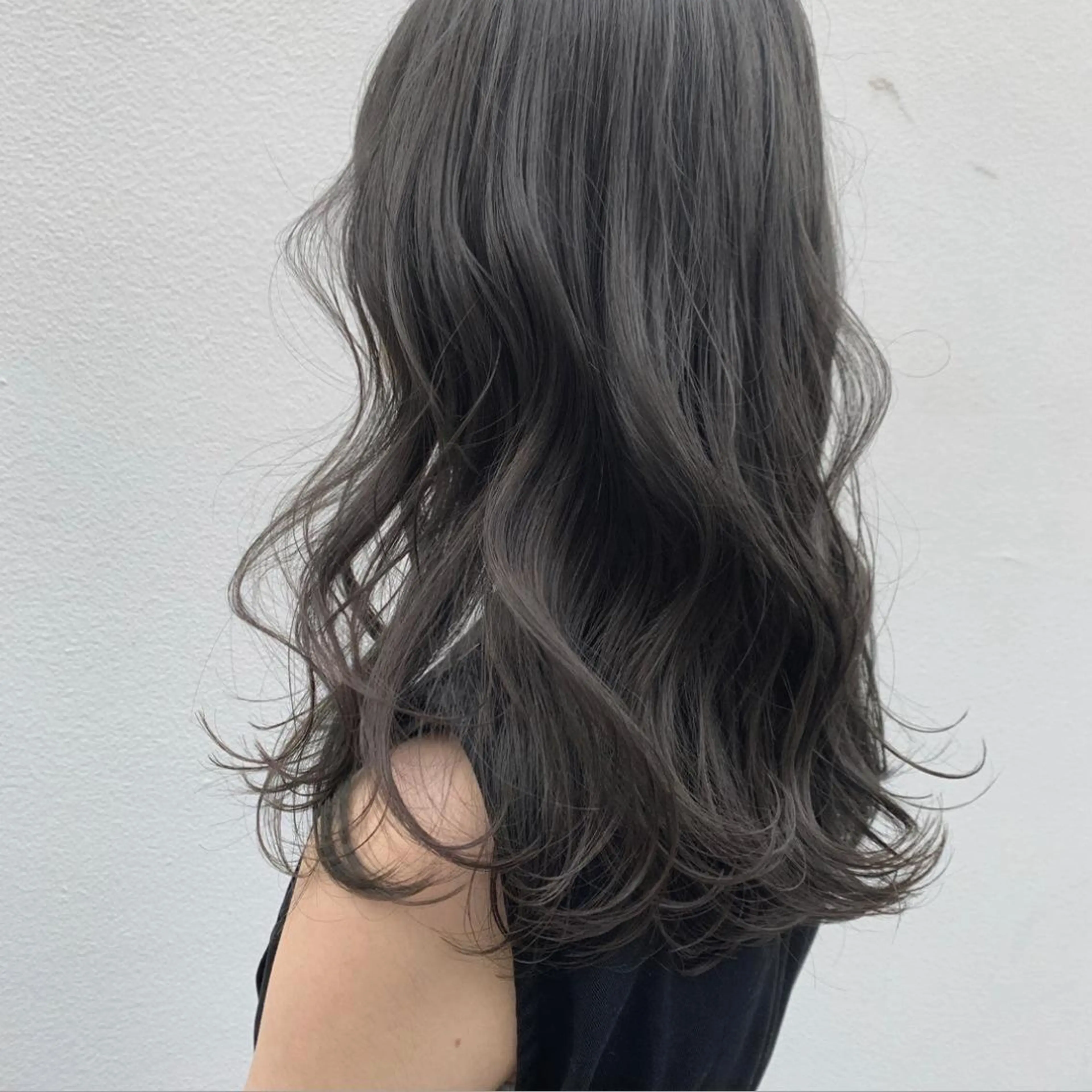 セミロング カラー ヘアカラー トリートメント エリアマネージャー 復活の大澤竜馬のヘアスタイル