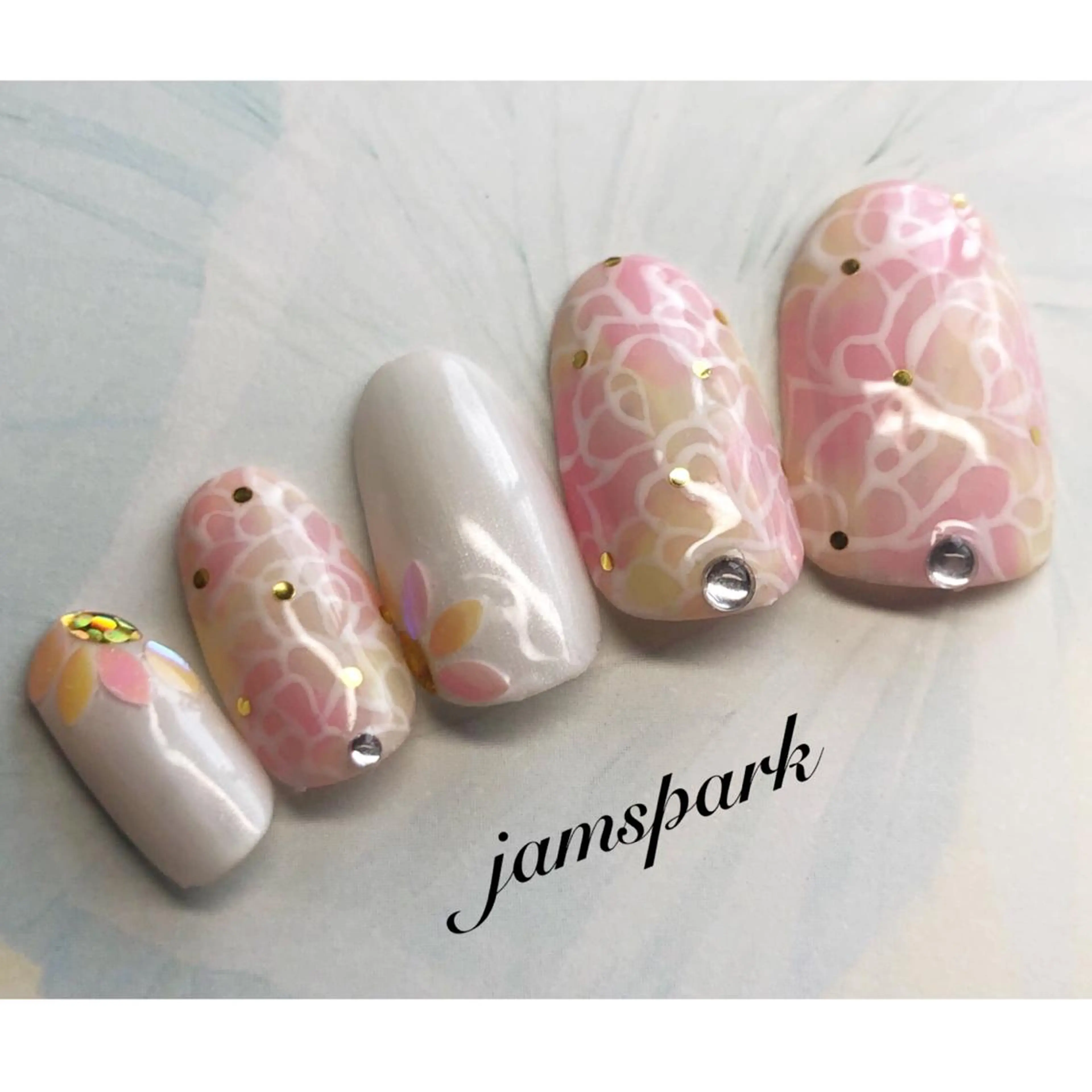 ネイル フラワーネイル グラデーション オフィスネイル ピンク ハンドネイル jamspark ✨のネイルデザイン