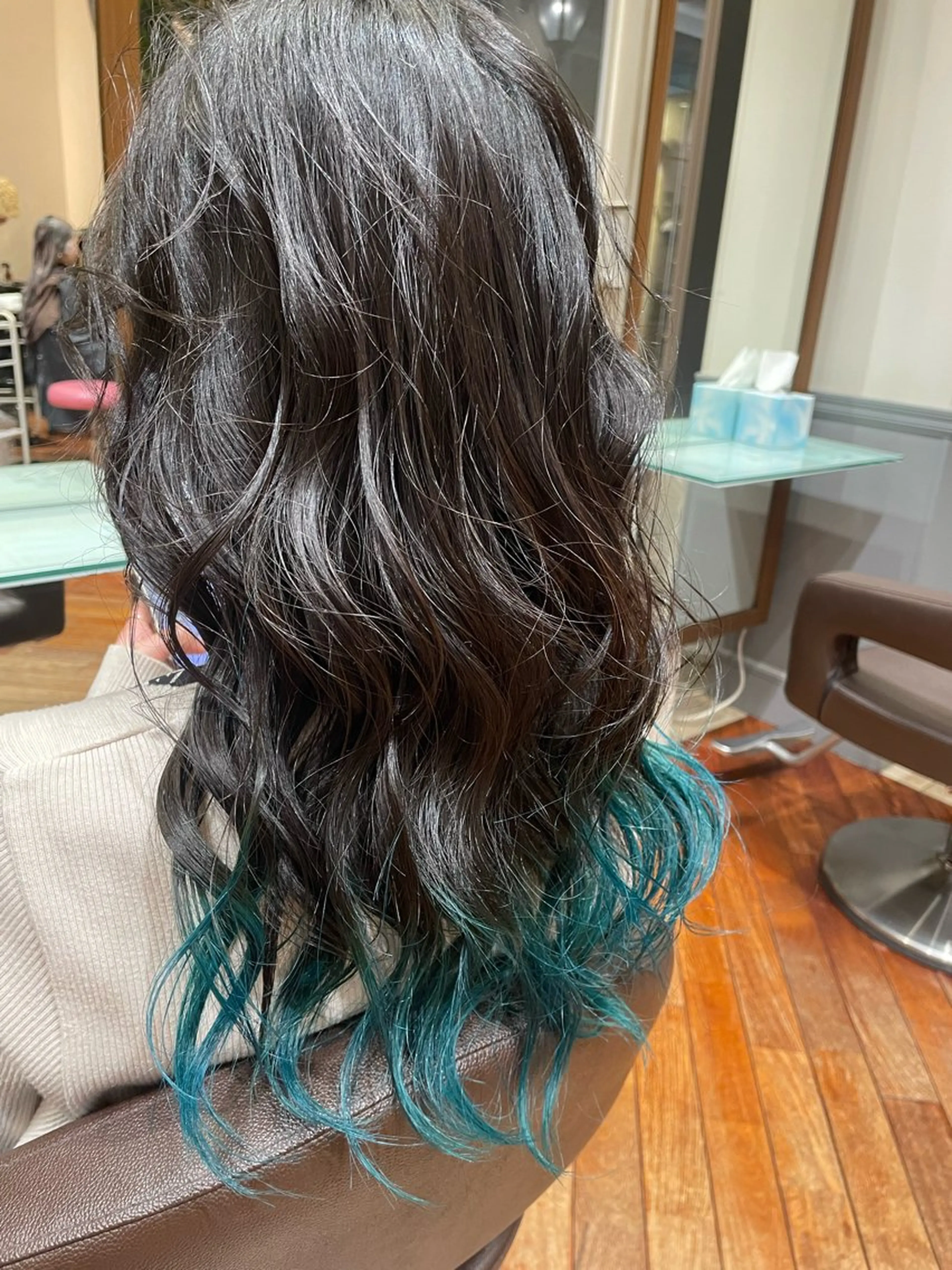 ロング カラー ブルーカラー カットモデル ヨネダのヘアスタイル