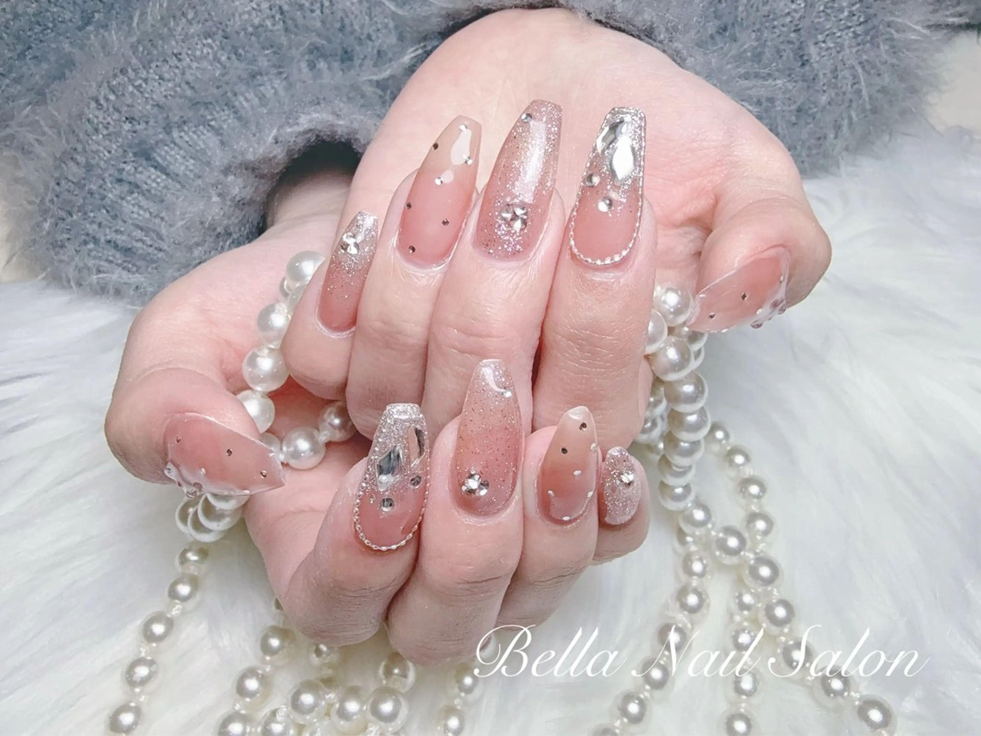 ネイル ハンドネイル Bella Nail Salonパラジェルのネイルデザイン