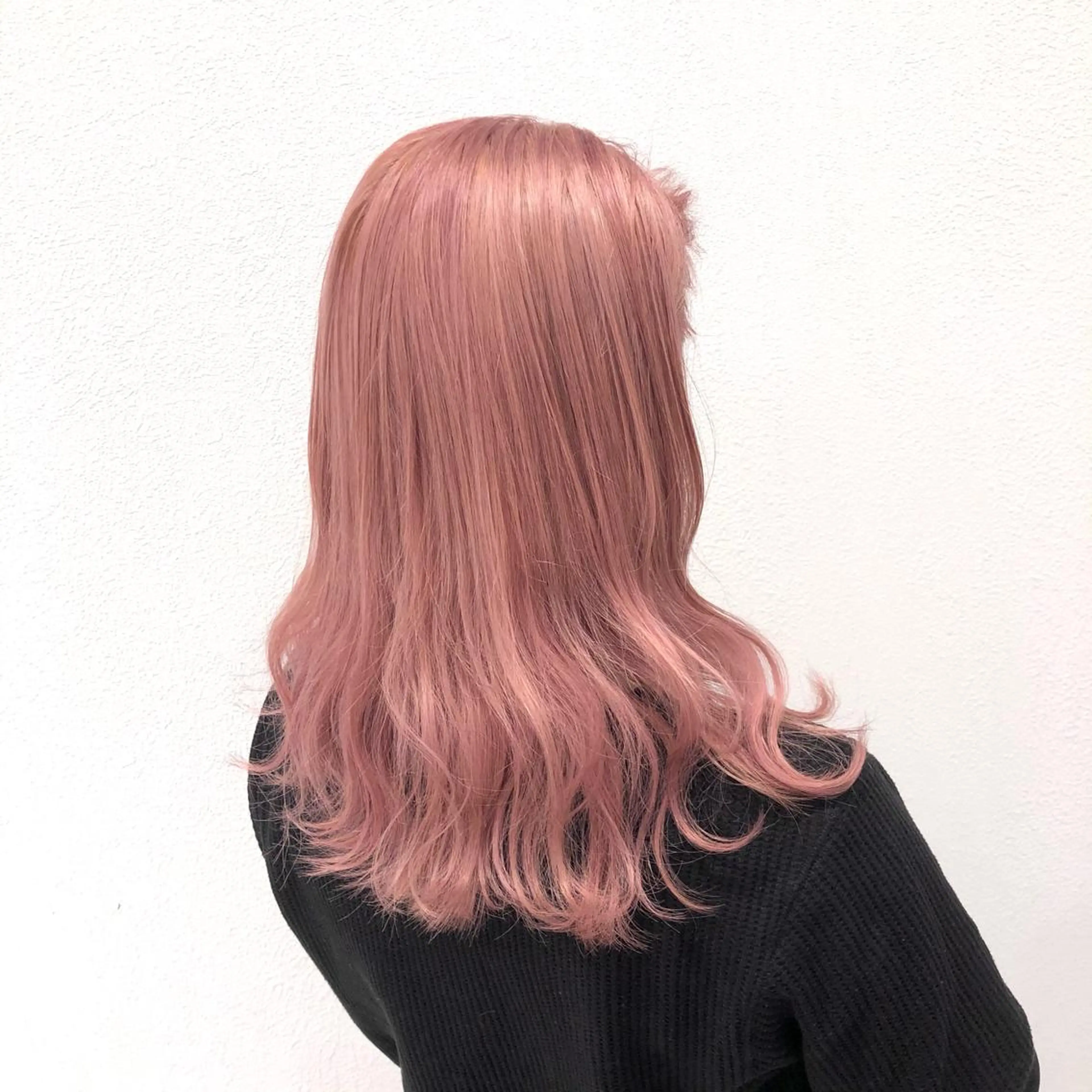 セミロング カラー 海外風レイヤーカット 👑店長　平松　由のヘアスタイル