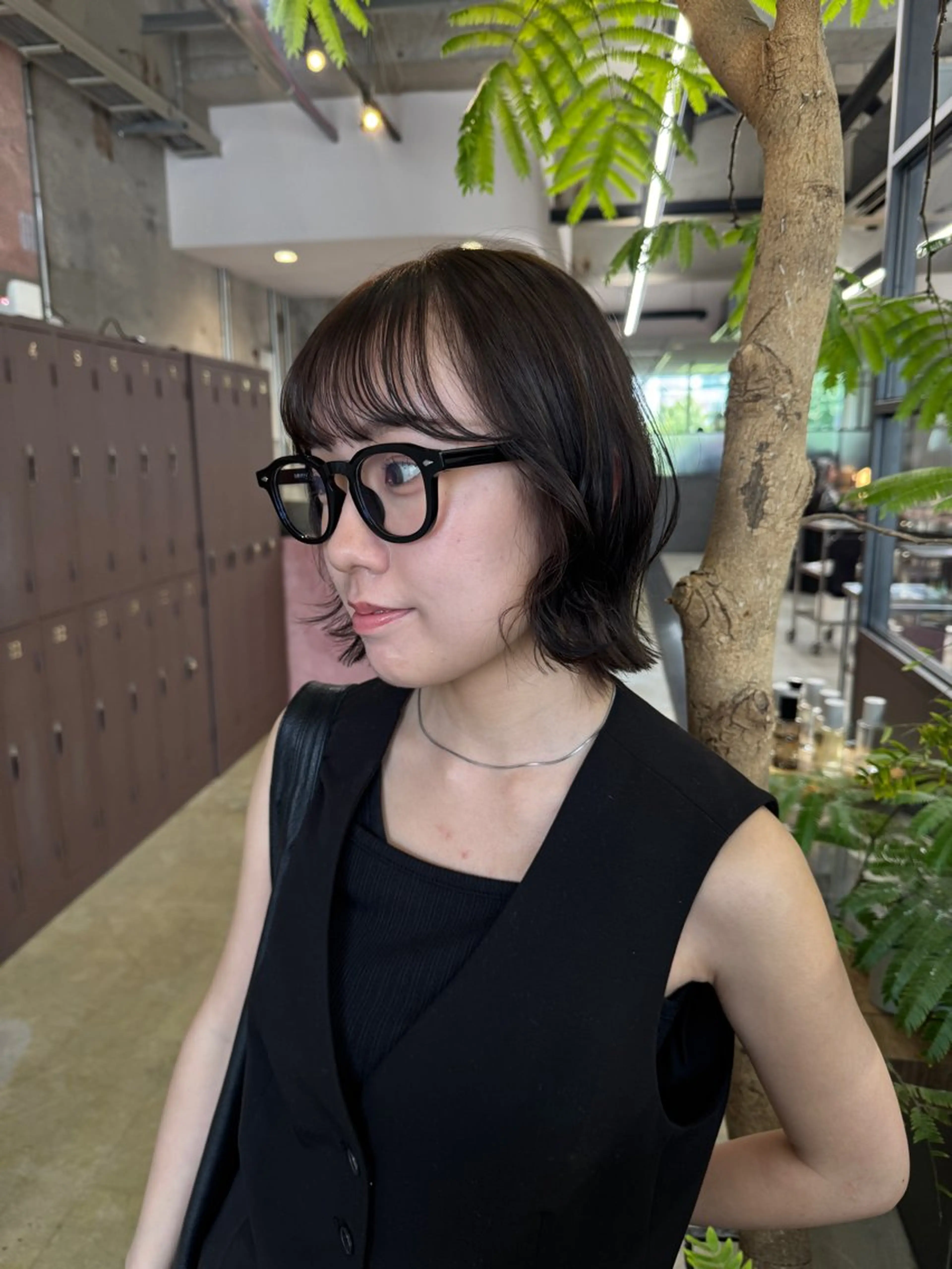 ミディアム カラー ヘアカラー トリートメント 森田遥奈/透明感カラ ー/似合わせカットのヘアスタイル