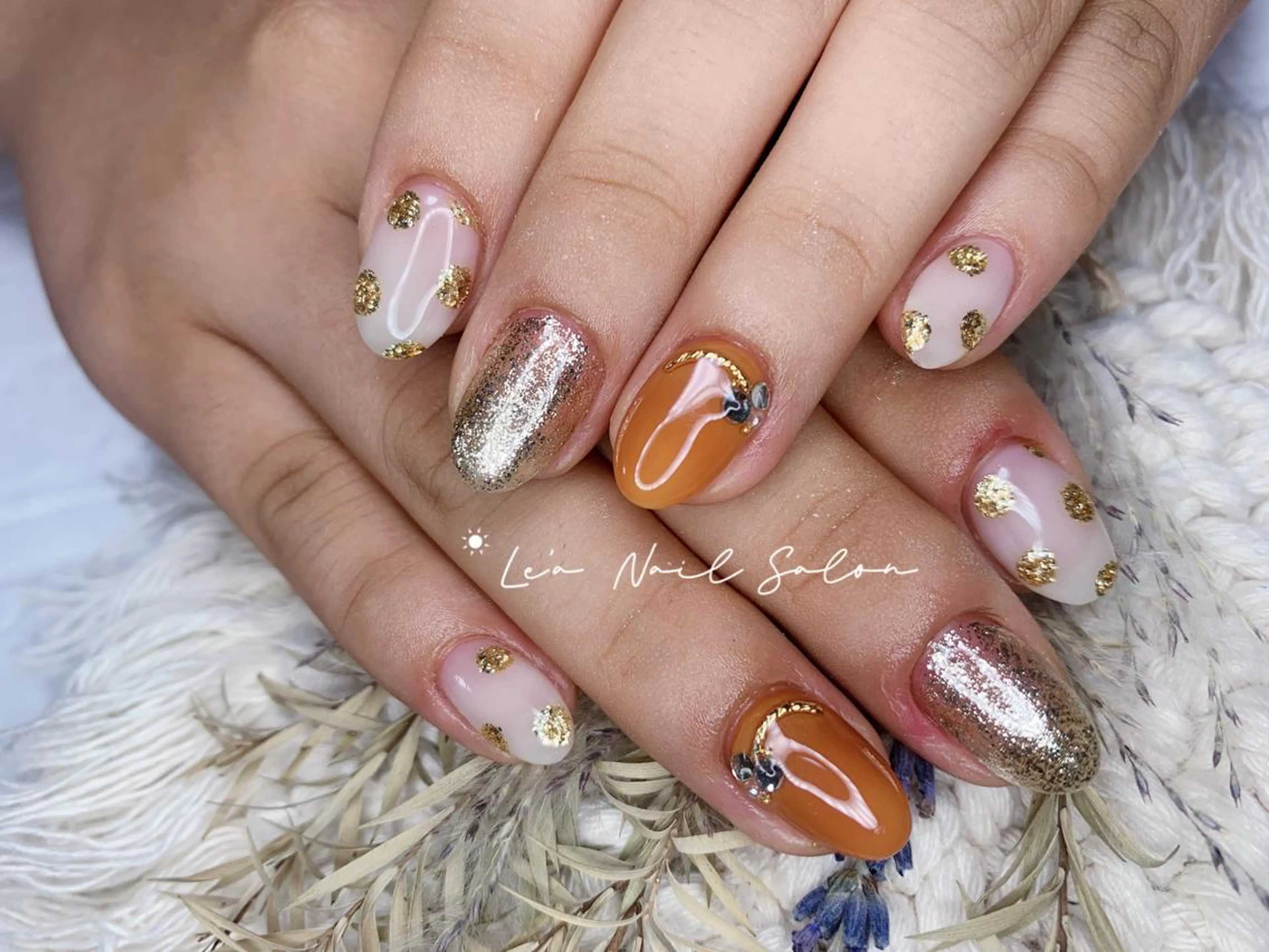 ショート カラー ネイル Lea NAILsalon所属・Le’a NailSalonのネイルデザイン