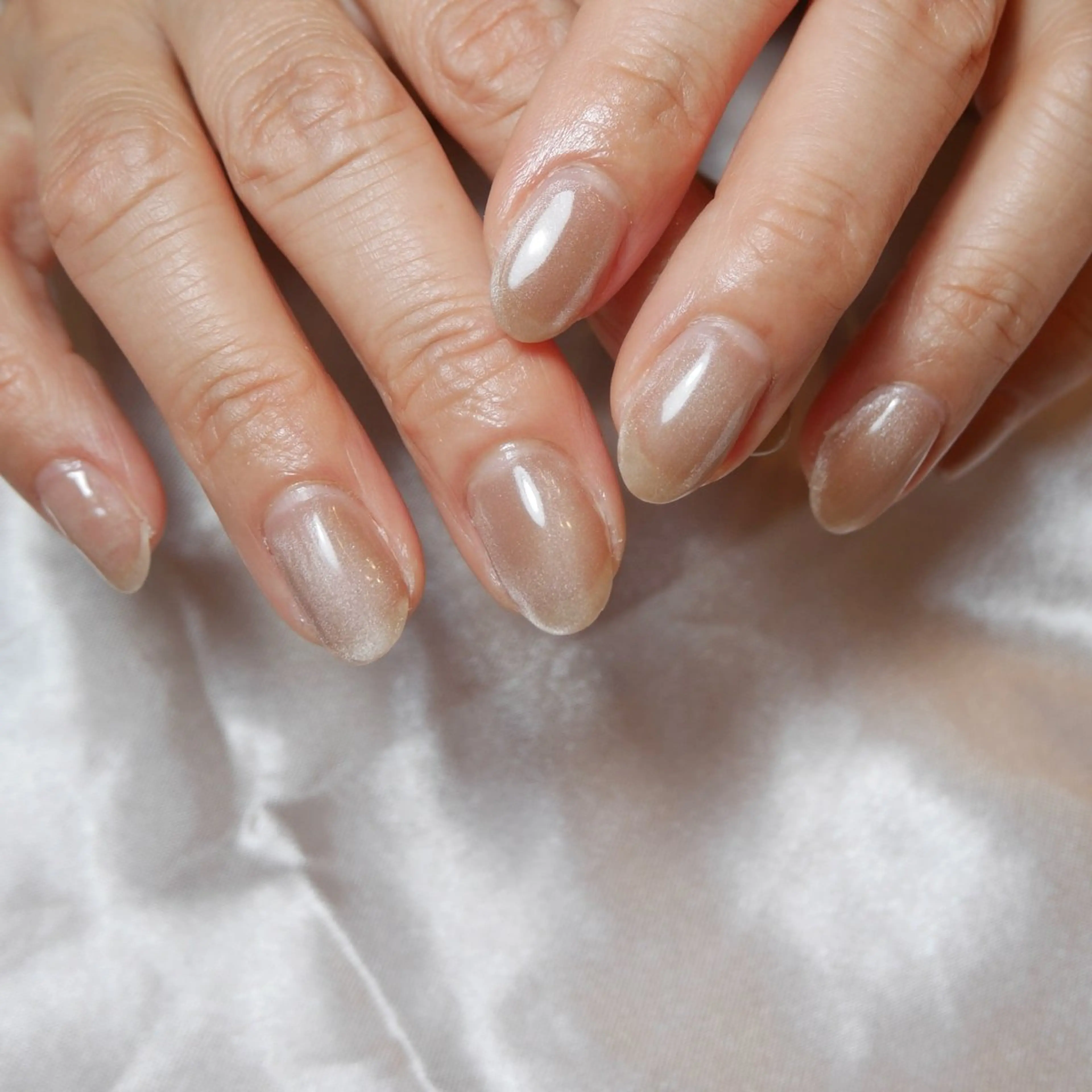 ネイル 氷ネイル・うるうるネイル マグネットネイル ワンカラーネイル leanail yumiのネイルデザイン