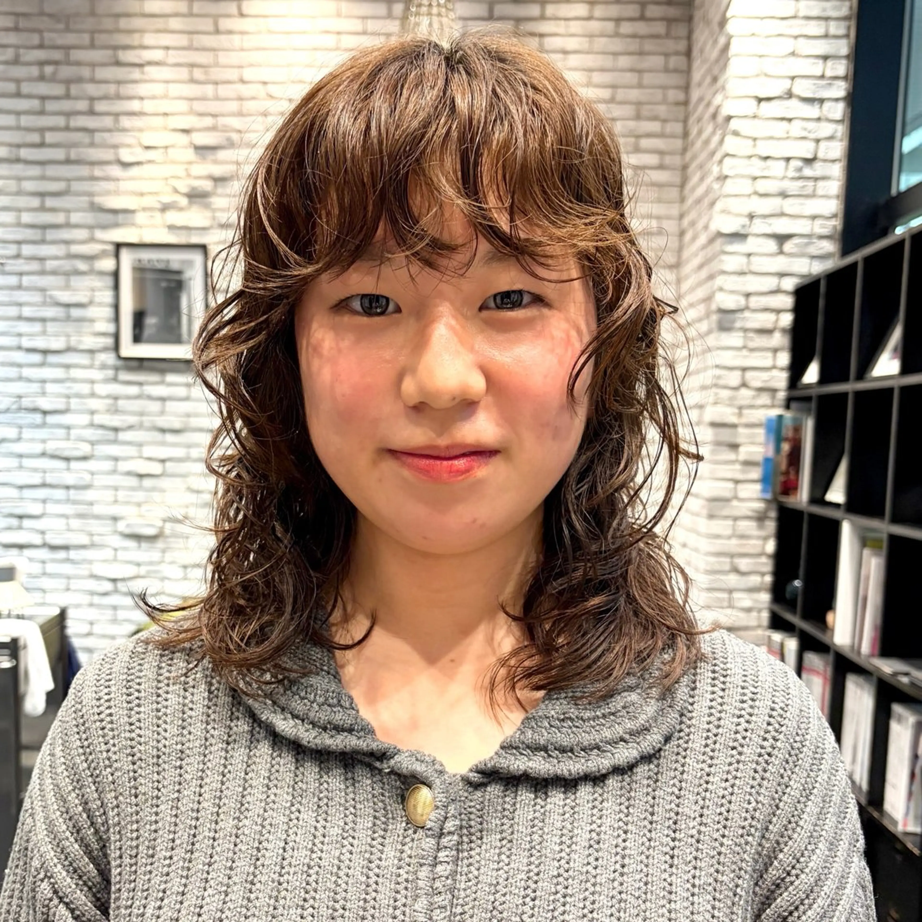ミディアム カット パーマ 好光 優香のヘアスタイル